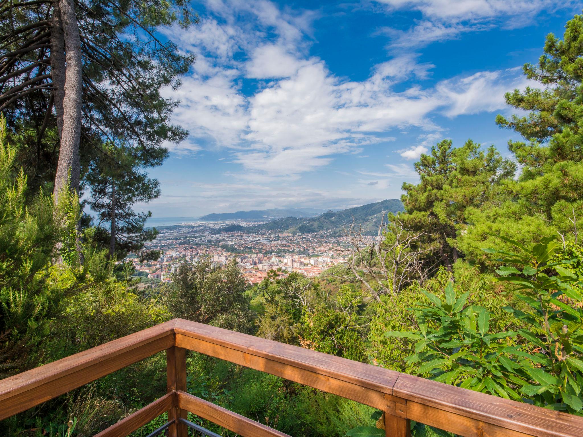 Foto 5 - Casa de 2 quartos em Massa com piscina privada e vistas do mar