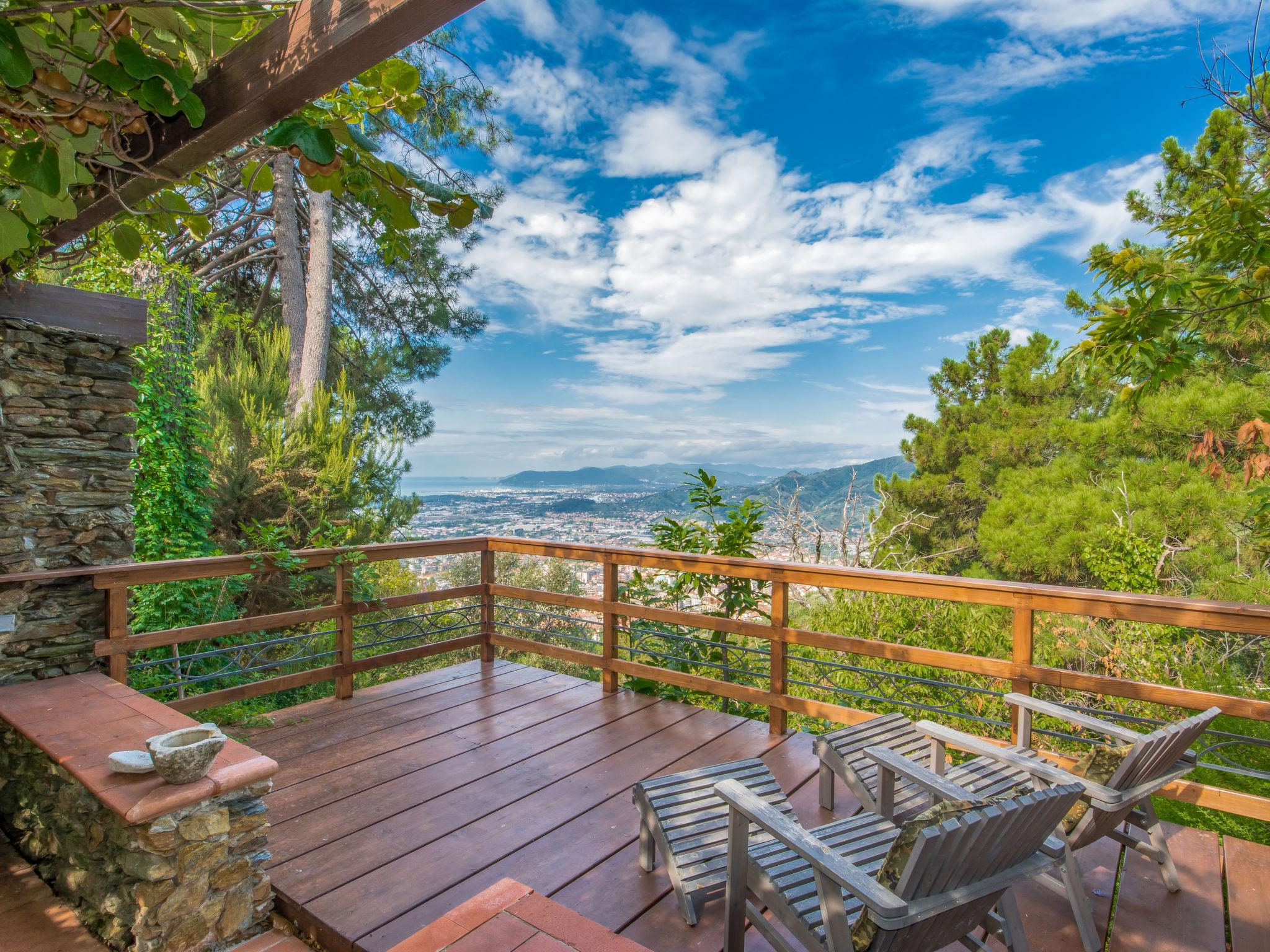 Foto 4 - Casa de 2 quartos em Massa com piscina privada e vistas do mar