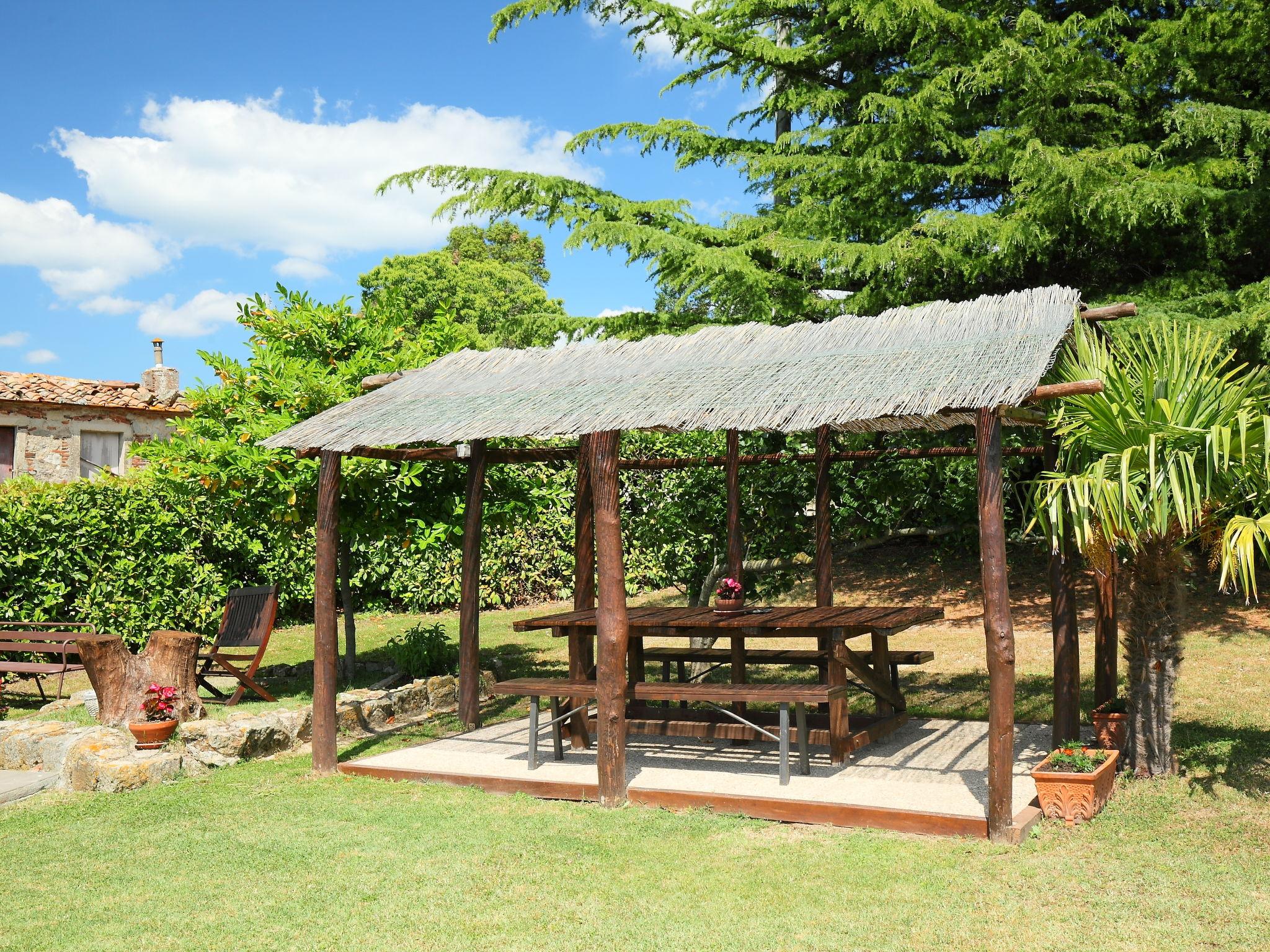 Foto 23 - Casa de 2 quartos em Roccastrada com piscina privada e jardim