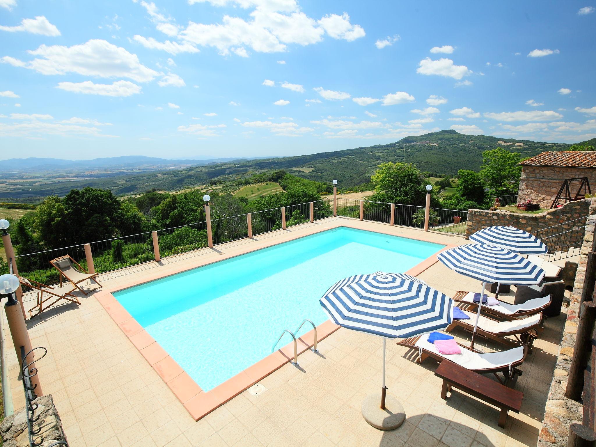 Foto 22 - Casa de 2 quartos em Roccastrada com piscina privada e jardim