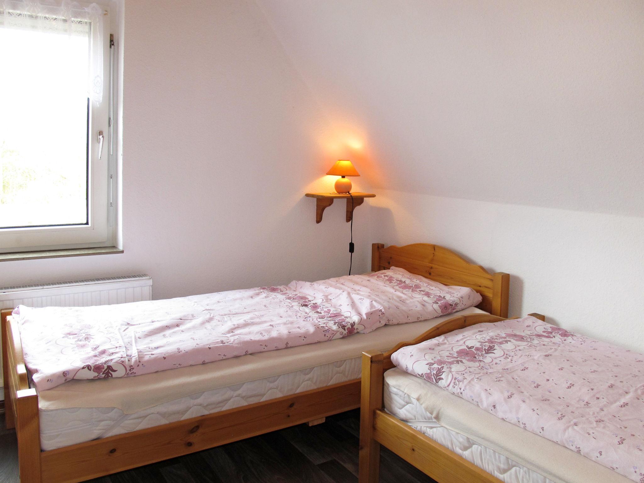 Photo 15 - 2 bedroom Apartment in Wangerland with garden and sea view