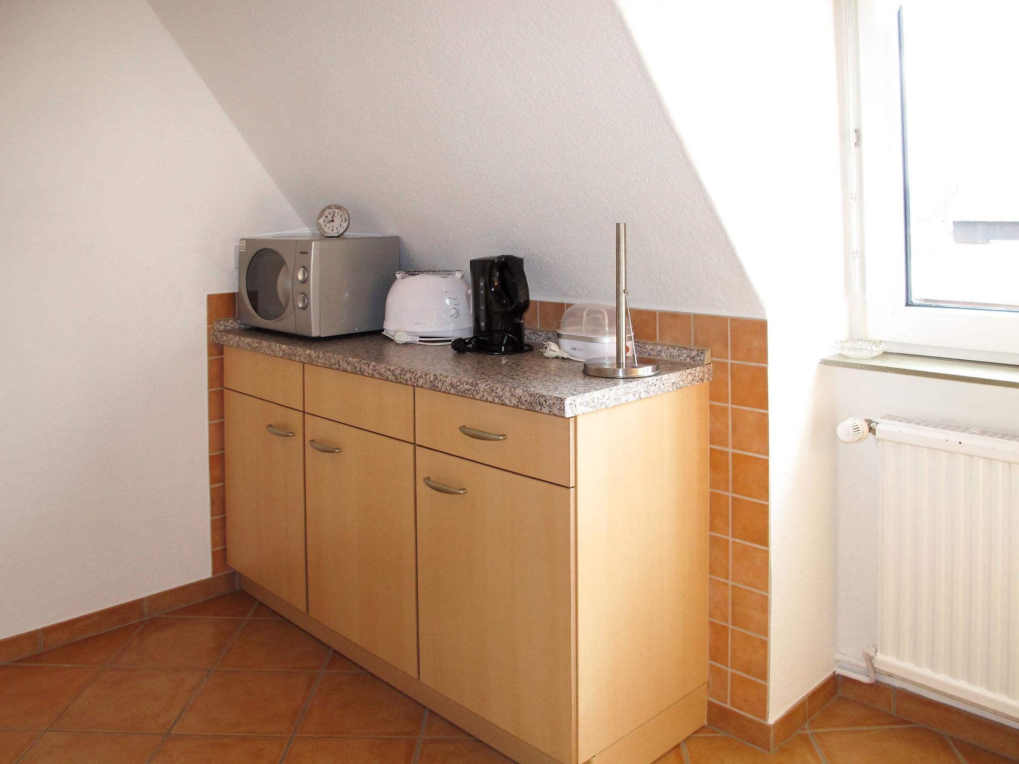 Photo 9 - 2 bedroom Apartment in Wangerland with garden and sea view