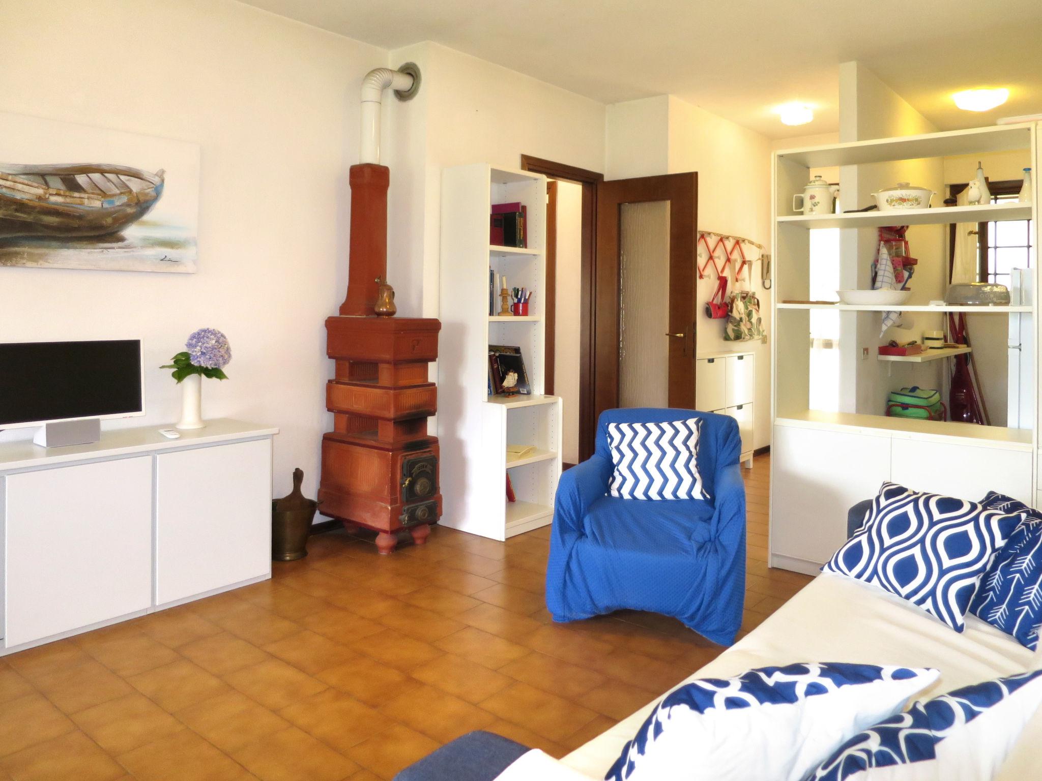 Foto 7 - Apartamento de 2 quartos em Belgirate com jardim