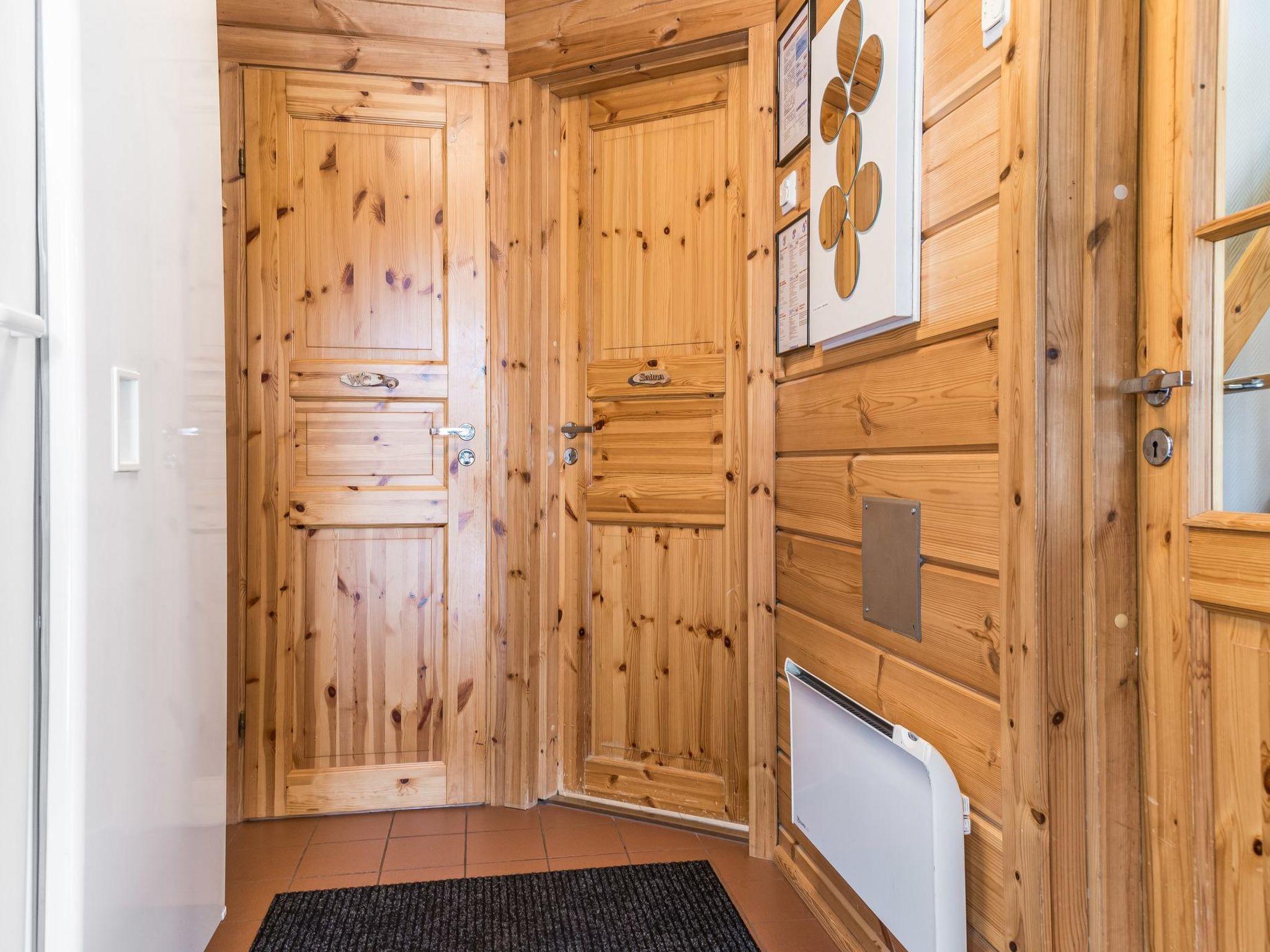 Foto 20 - Casa de 1 habitación en Kittilä con sauna y vistas a la montaña