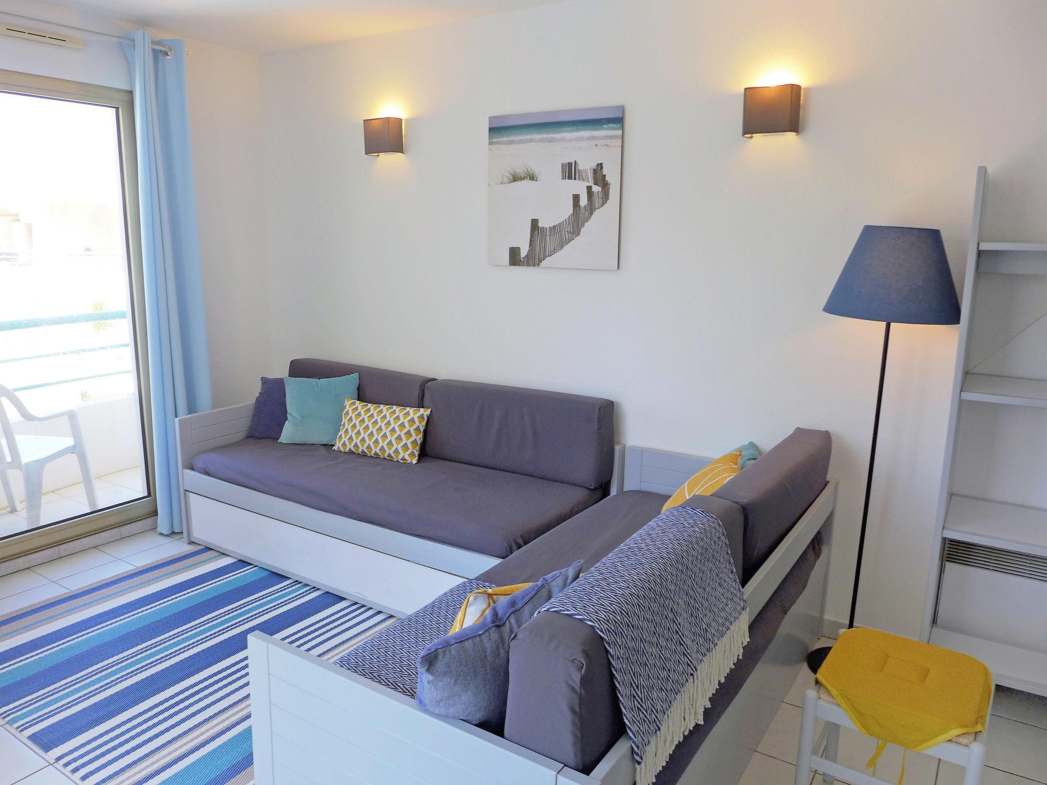 Photo 4 - Appartement de 1 chambre à Fréjus avec piscine et vues à la mer