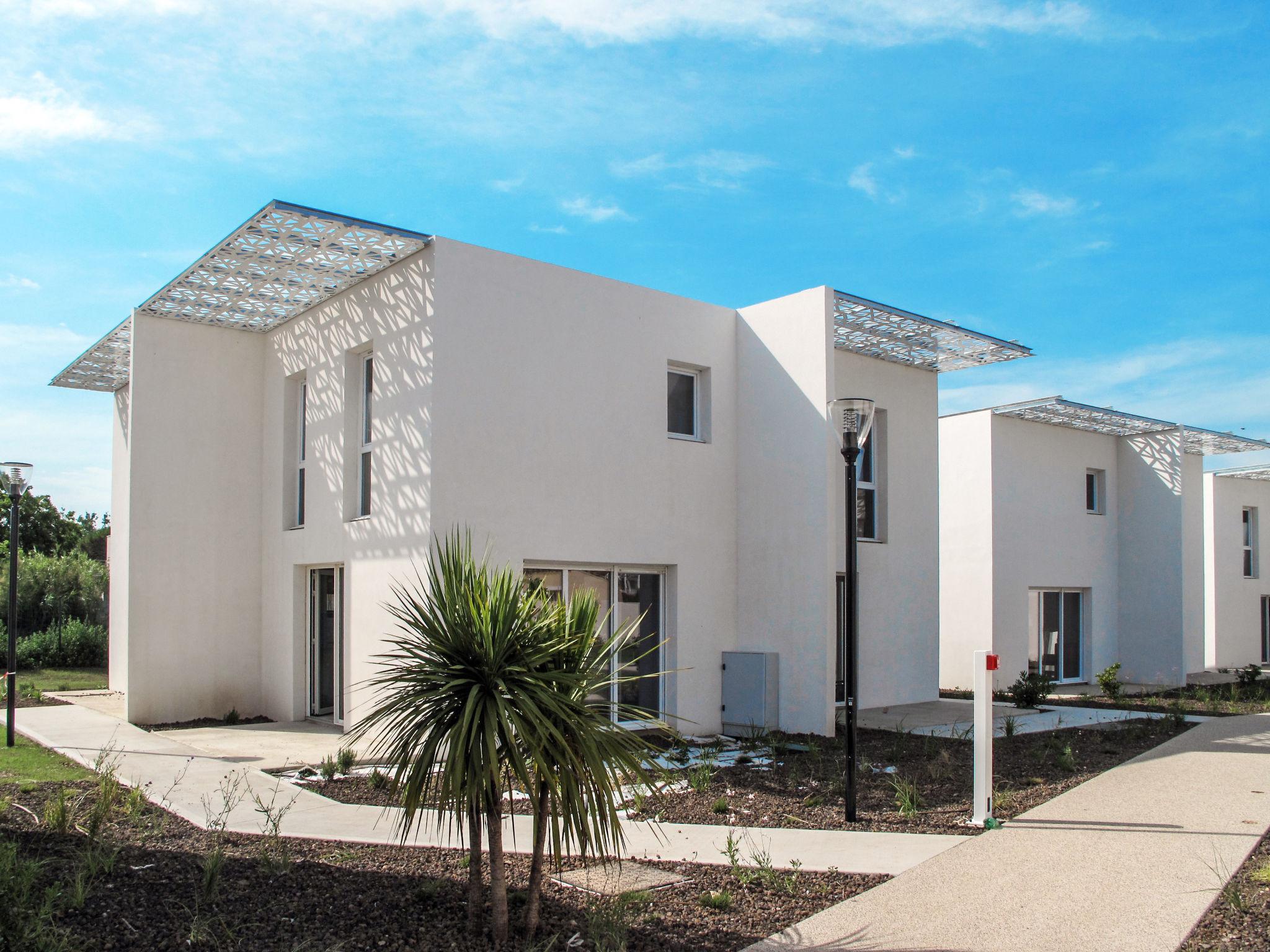 Photo 7 - Maison de 2 chambres à Agde avec piscine et vues à la mer