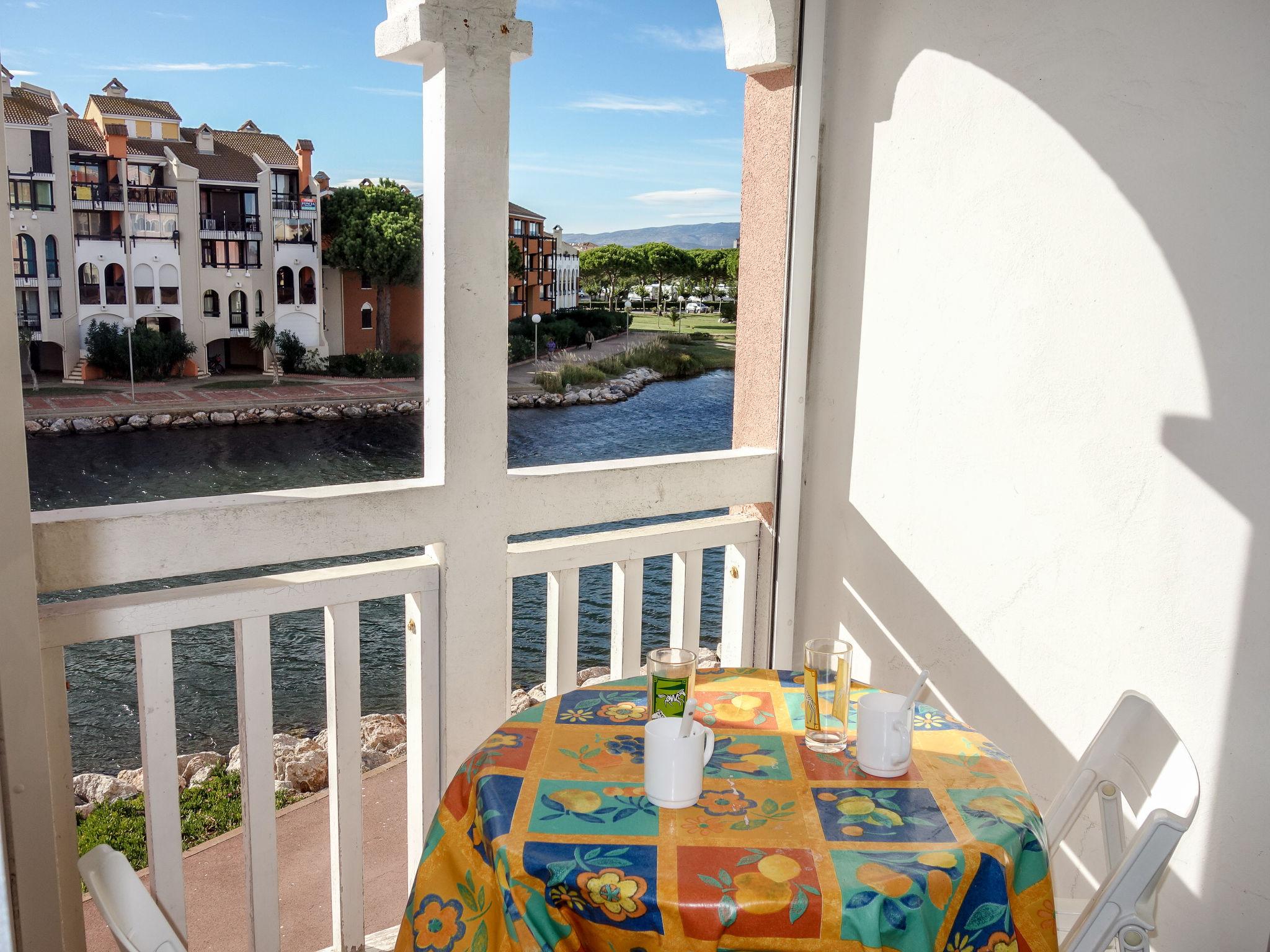 Photo 1 - Appartement de 1 chambre à Le Barcarès avec piscine et vues à la mer