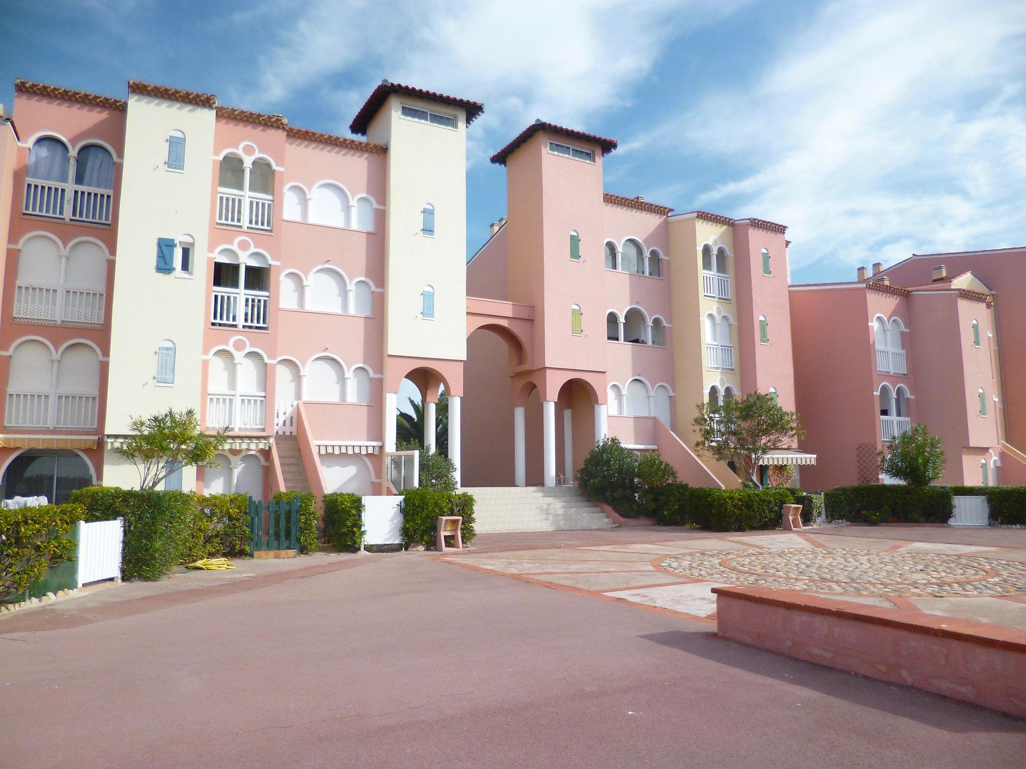 Photo 3 - Appartement de 1 chambre à Le Barcarès avec piscine et vues à la mer