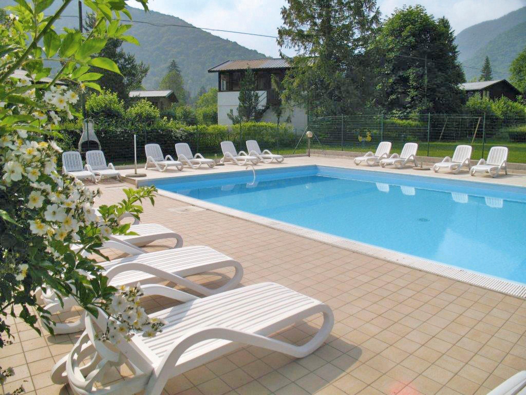 Photo 21 - 1 bedroom Apartment in Ledro with swimming pool and garden