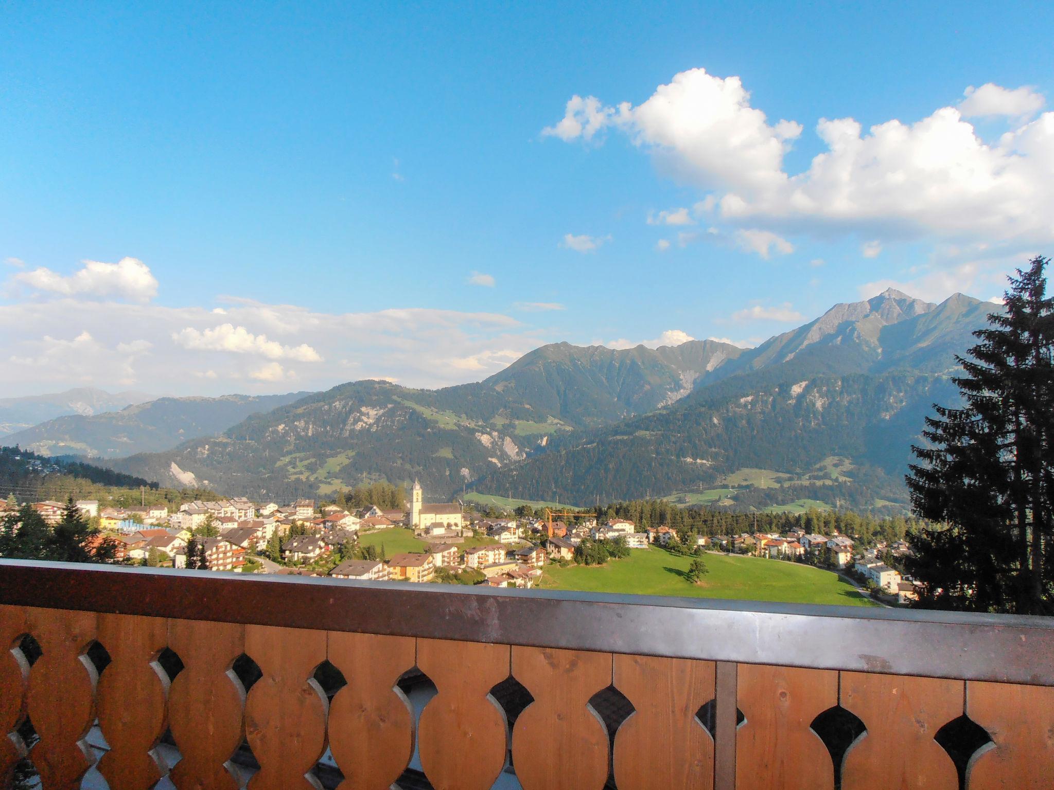 Photo 5 - Appartement de 1 chambre à Laax avec vues sur la montagne