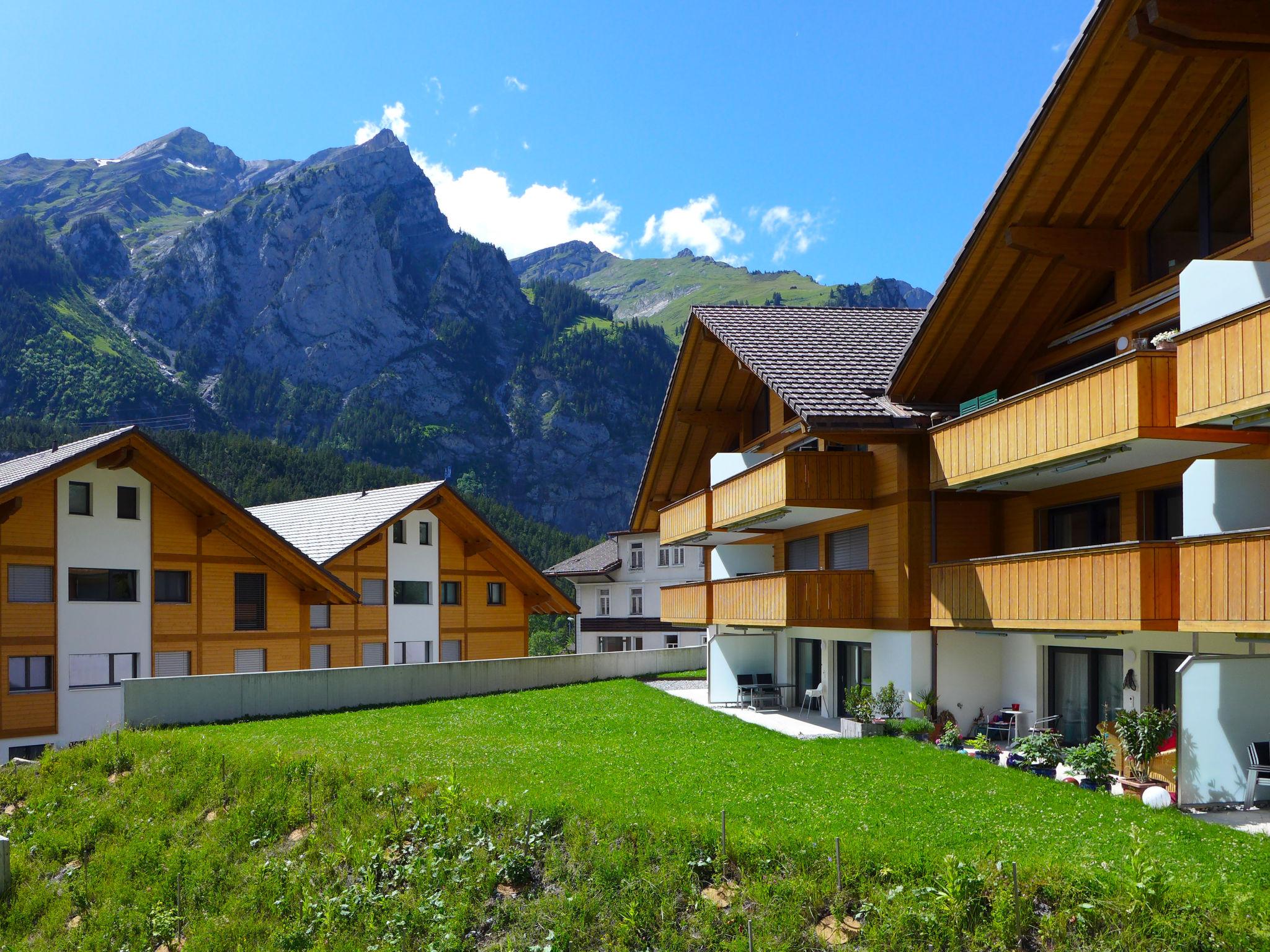 Foto 21 - Apartment mit 2 Schlafzimmern in Kandersteg mit blick auf die berge