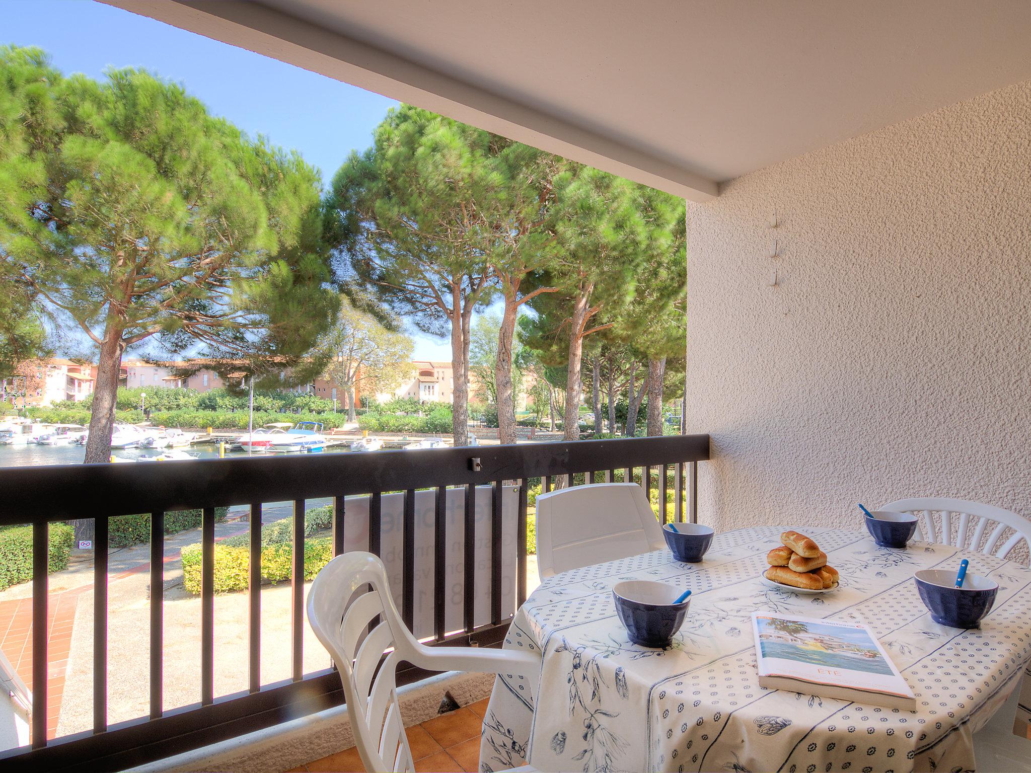 Photo 12 - 1 bedroom Apartment in Saint-Cyprien with sea view