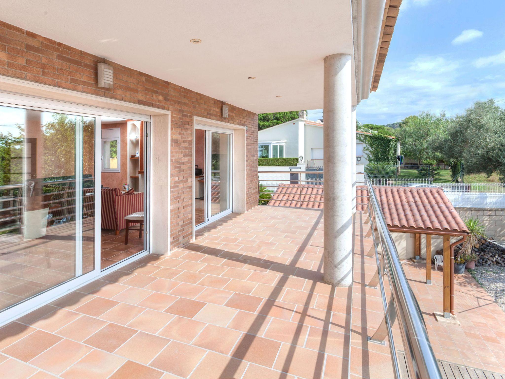 Foto 8 - Casa de 4 habitaciones en Calonge i Sant Antoni con piscina privada y jardín