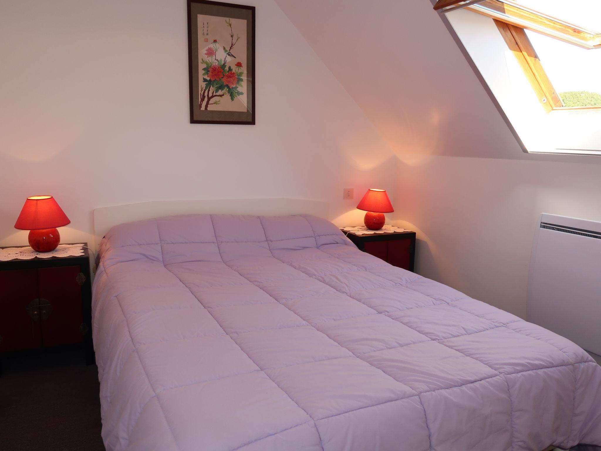 Foto 13 - Appartamento con 2 camere da letto a Pont-l'Abbé con giardino e vista mare