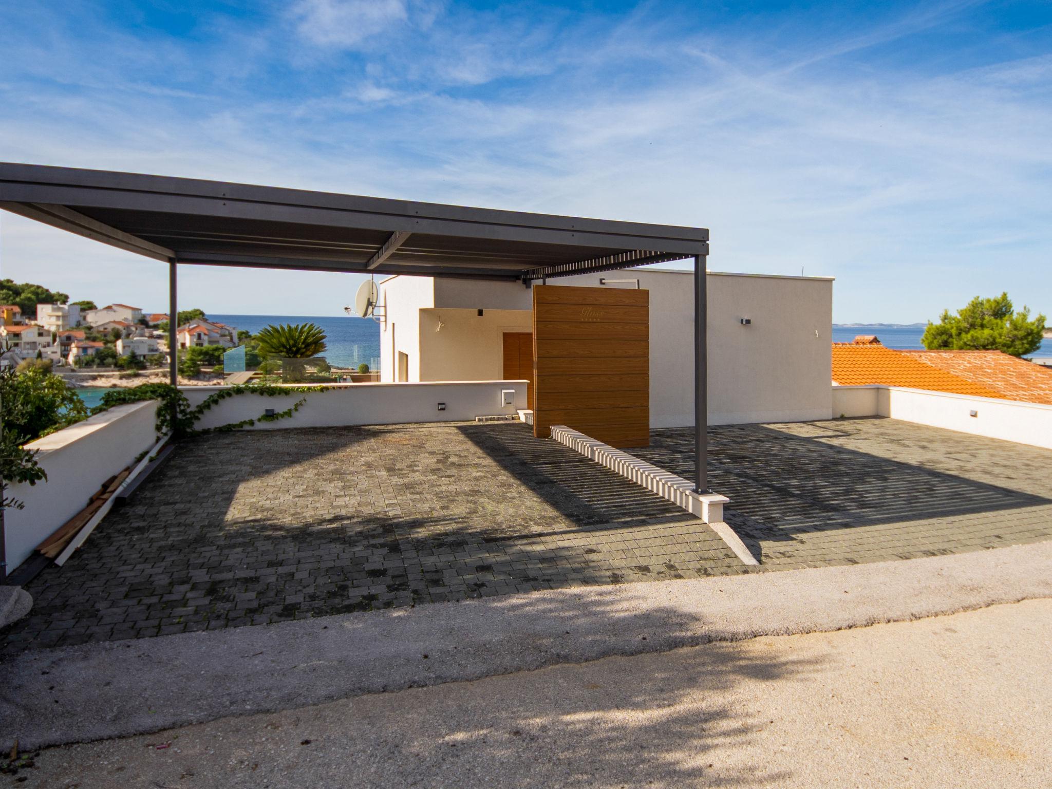 Foto 43 - Casa de 5 habitaciones en Primošten con piscina privada y vistas al mar