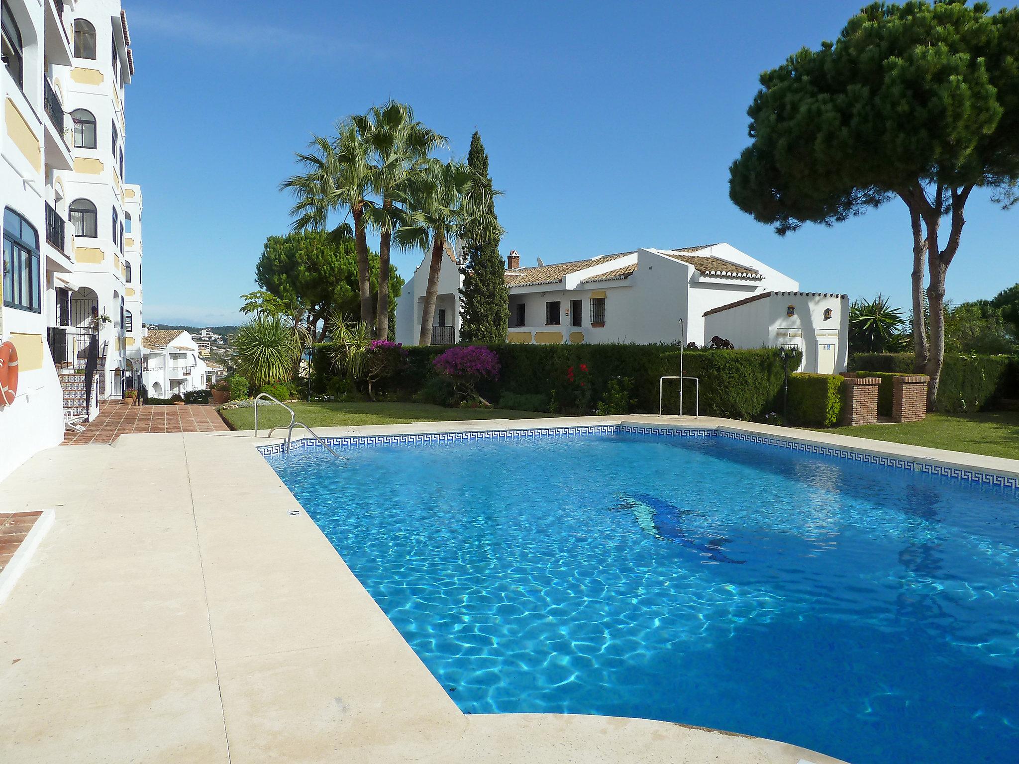 Foto 18 - Apartment mit 2 Schlafzimmern in Mijas mit schwimmbad und blick aufs meer