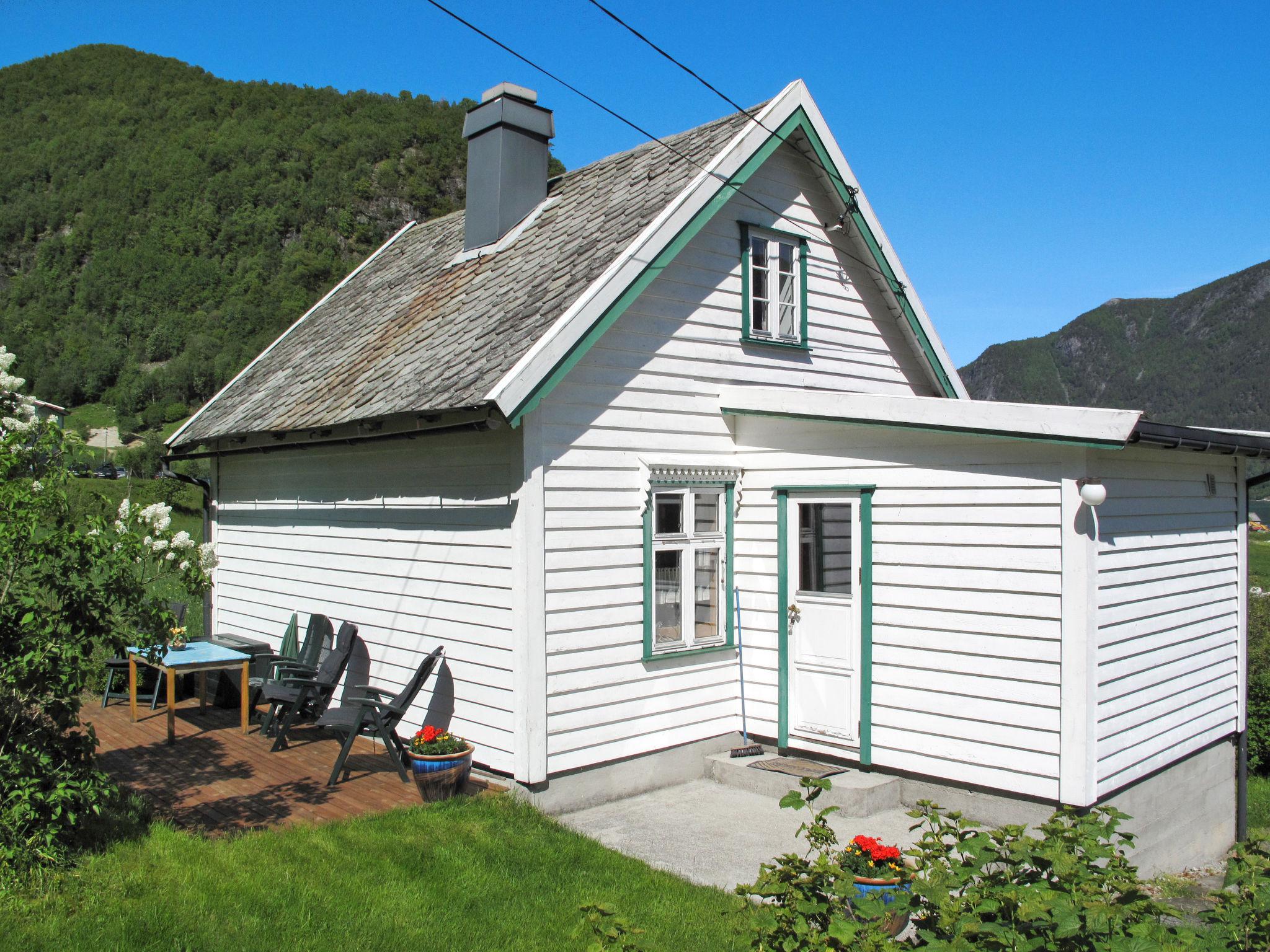 Photo 13 - Maison de 3 chambres à Høyanger avec jardin et terrasse