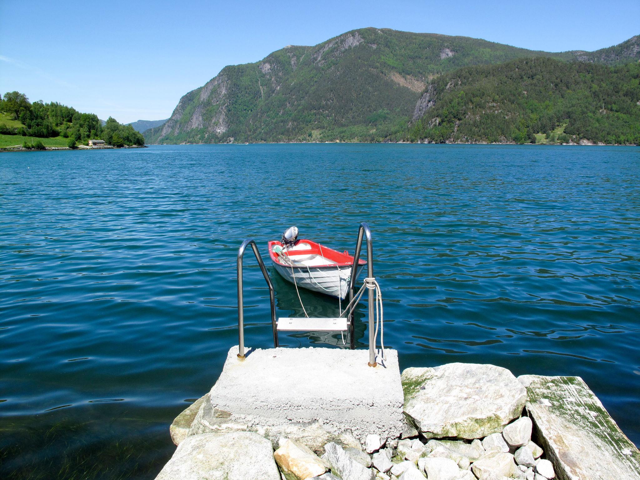 Foto 5 - Casa de 3 quartos em Høyanger com jardim e terraço