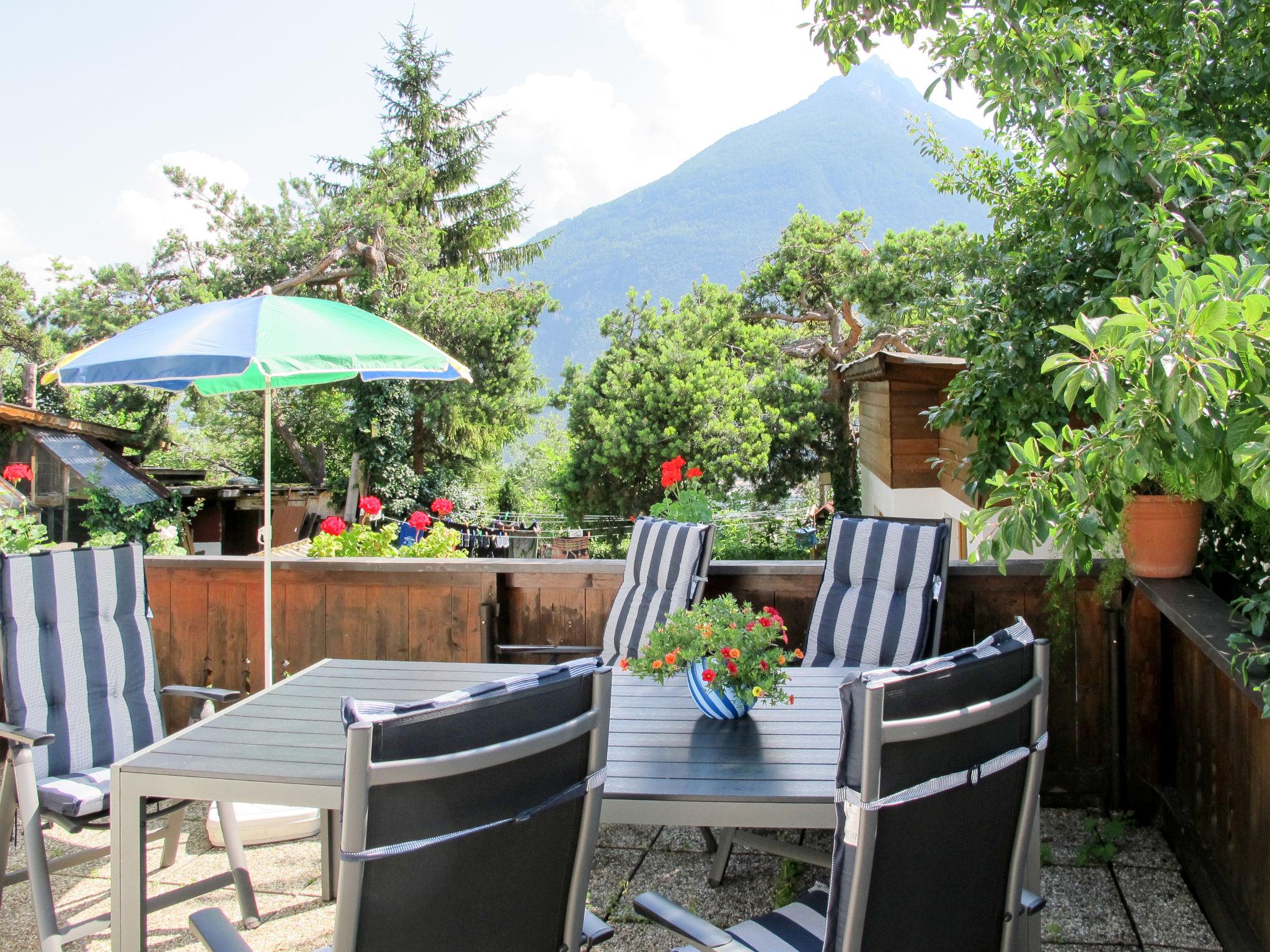 Photo 3 - 4 bedroom Apartment in Imst with terrace and mountain view