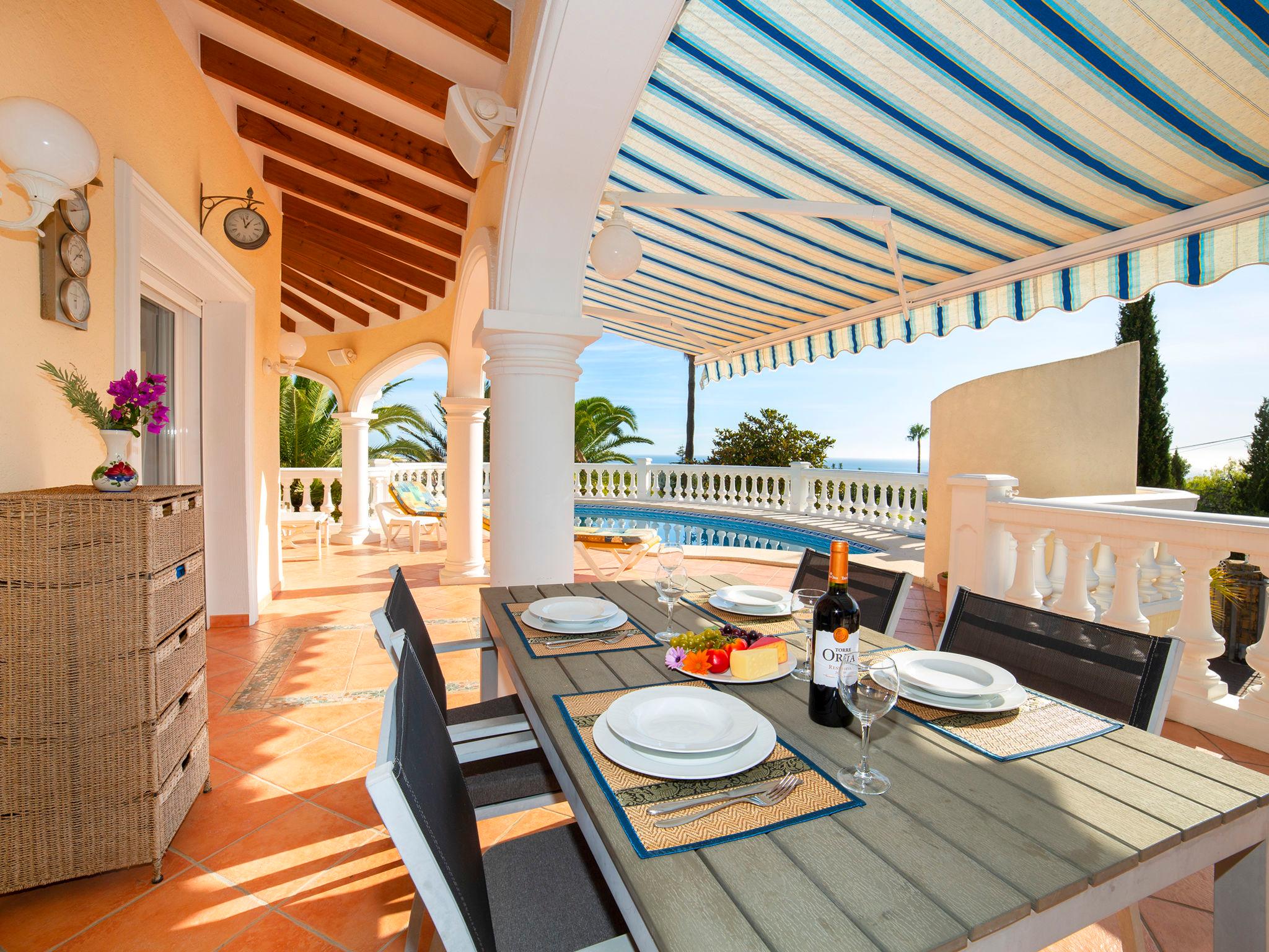 Photo 4 - Maison de 2 chambres à Calp avec piscine privée et vues à la mer