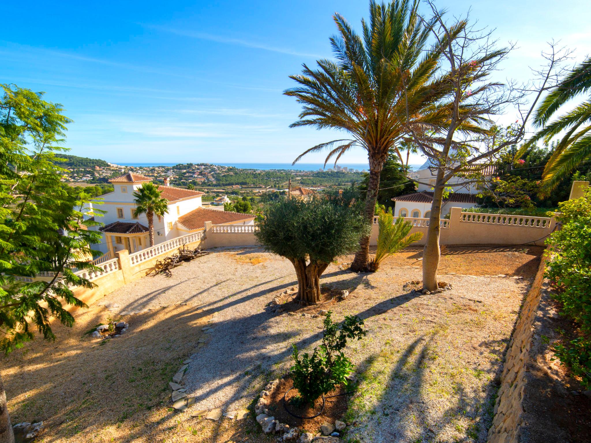 Foto 27 - Casa de 2 quartos em Calp com piscina privada e jardim