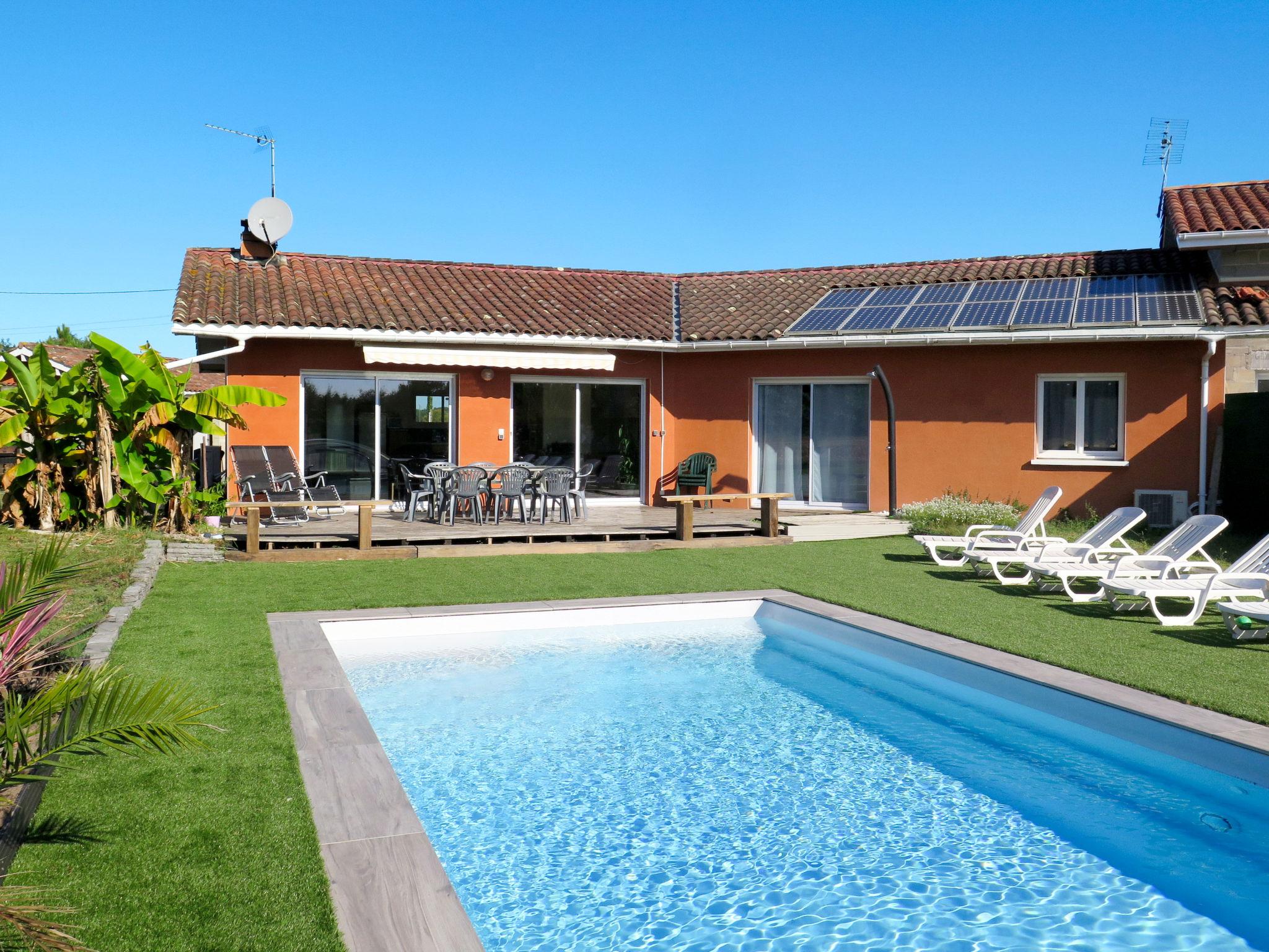 Photo 1 - Maison de 4 chambres à Soustons avec piscine privée et vues à la mer