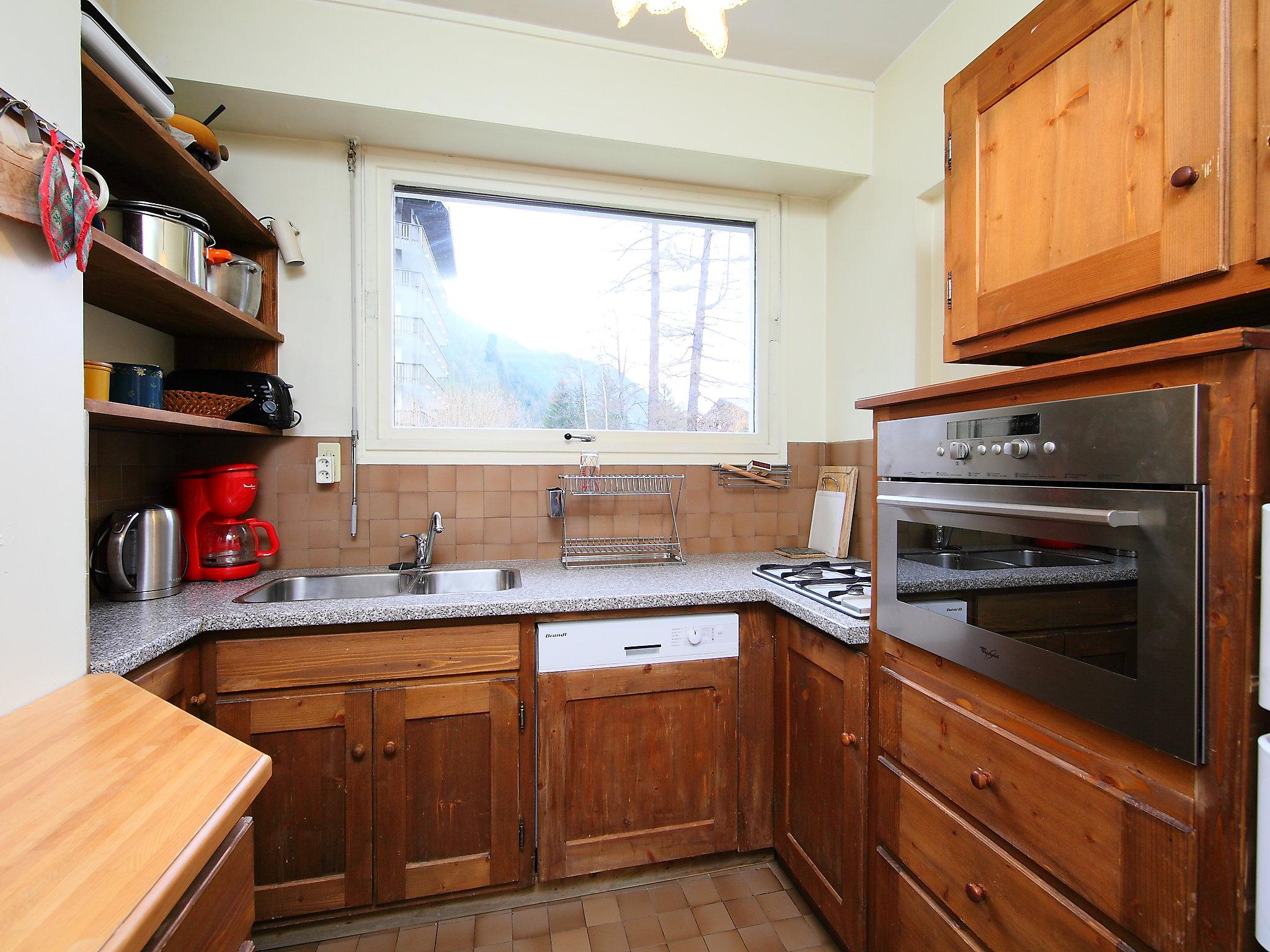 Photo 7 - 2 bedroom Apartment in Chamonix-Mont-Blanc with garden and mountain view