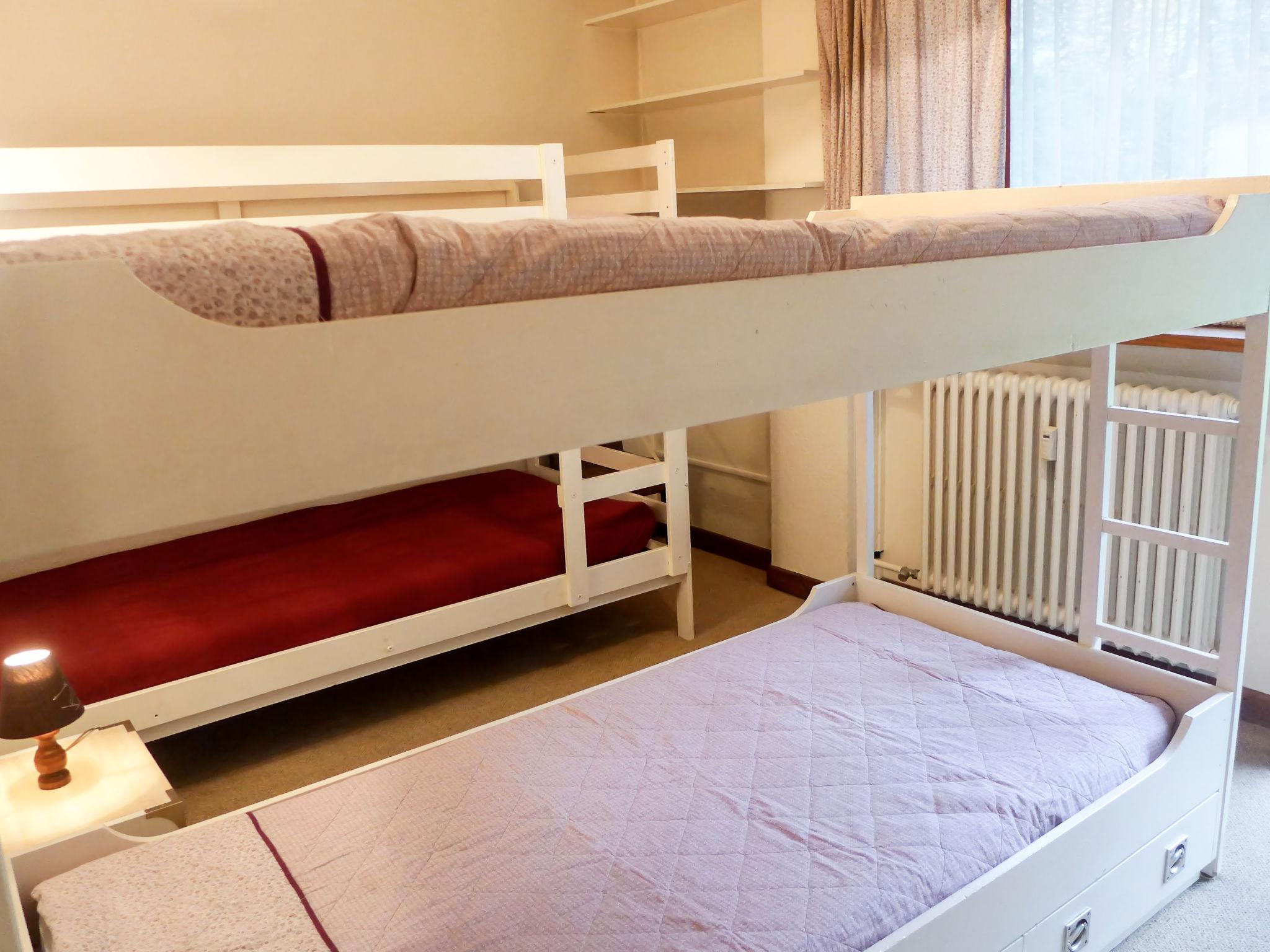 Foto 10 - Apartment mit 2 Schlafzimmern in Chamonix-Mont-Blanc mit garten und blick auf die berge