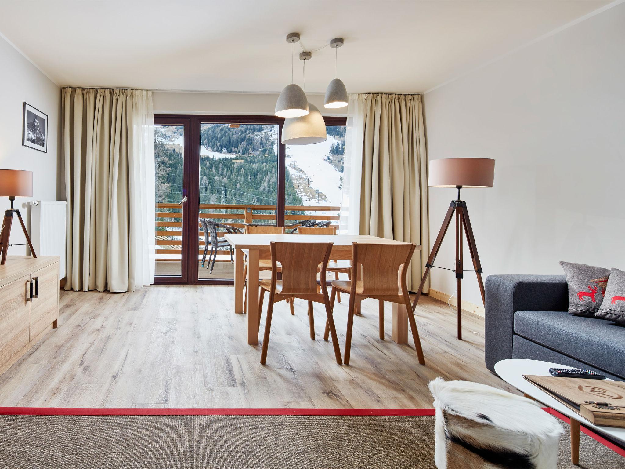 Foto 2 - Appartamento con 1 camera da letto a Sankt Michael im Lungau con piscina e vista sulle montagne