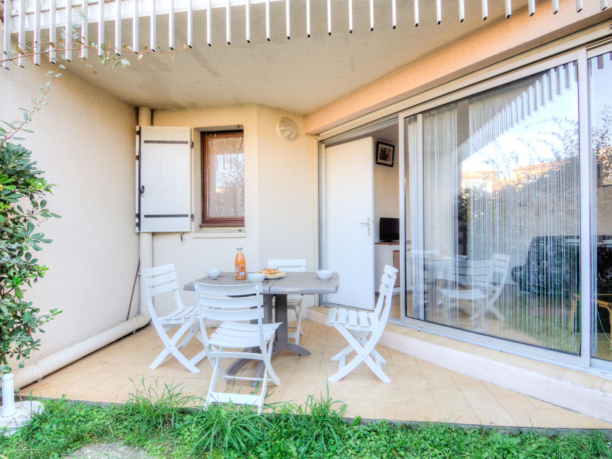 Photo 2 - Appartement de 1 chambre à Agde avec piscine et jardin