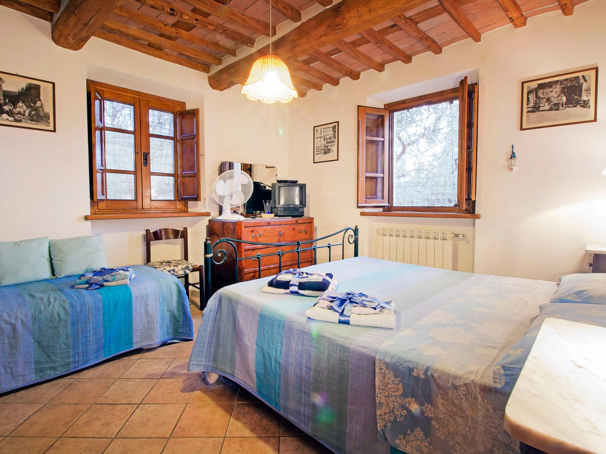 Photo 14 - 2 bedroom Apartment in Massarosa with swimming pool and garden