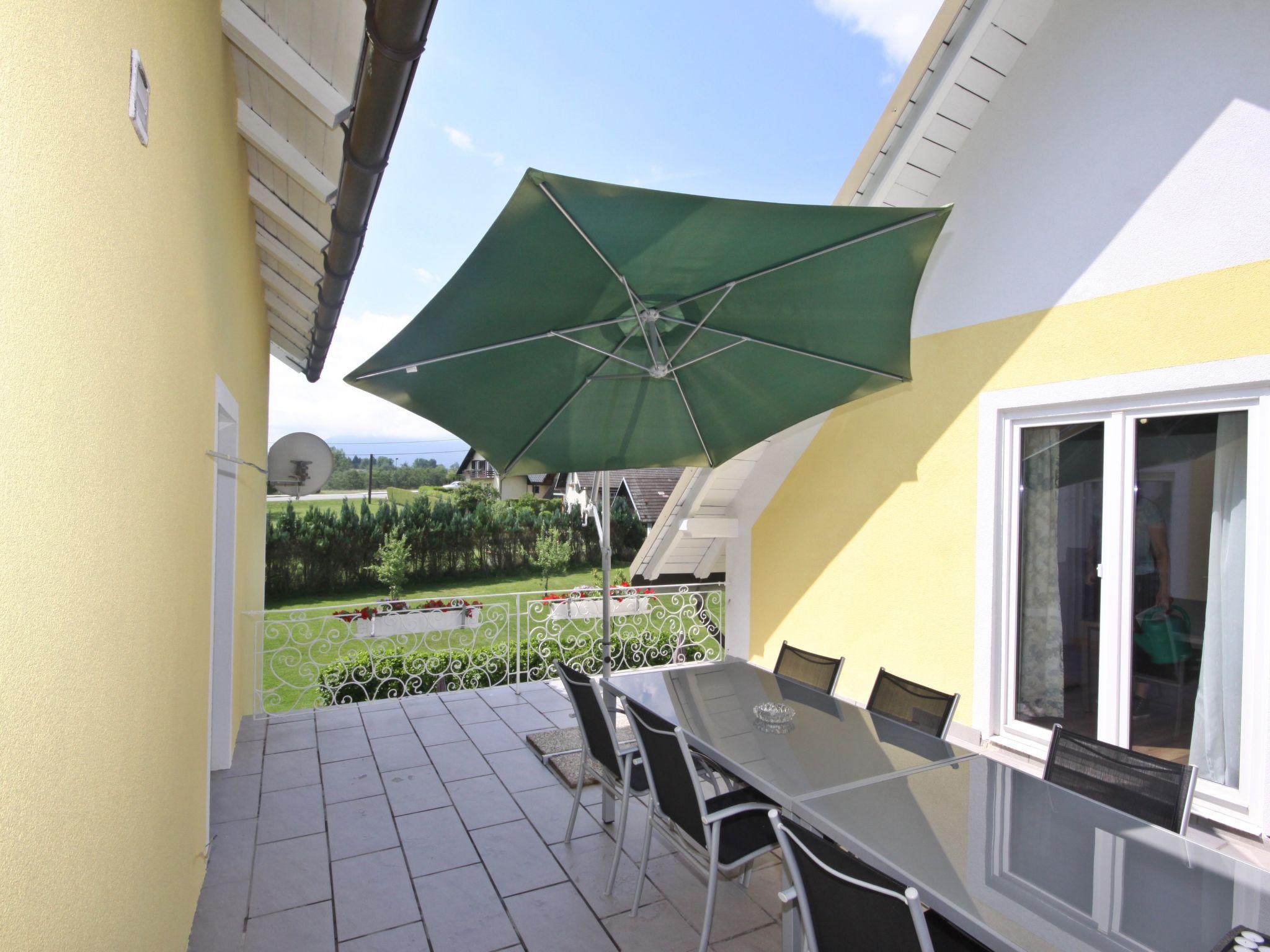 Photo 13 - 3 bedroom Apartment in Velden am Wörther See with garden and terrace