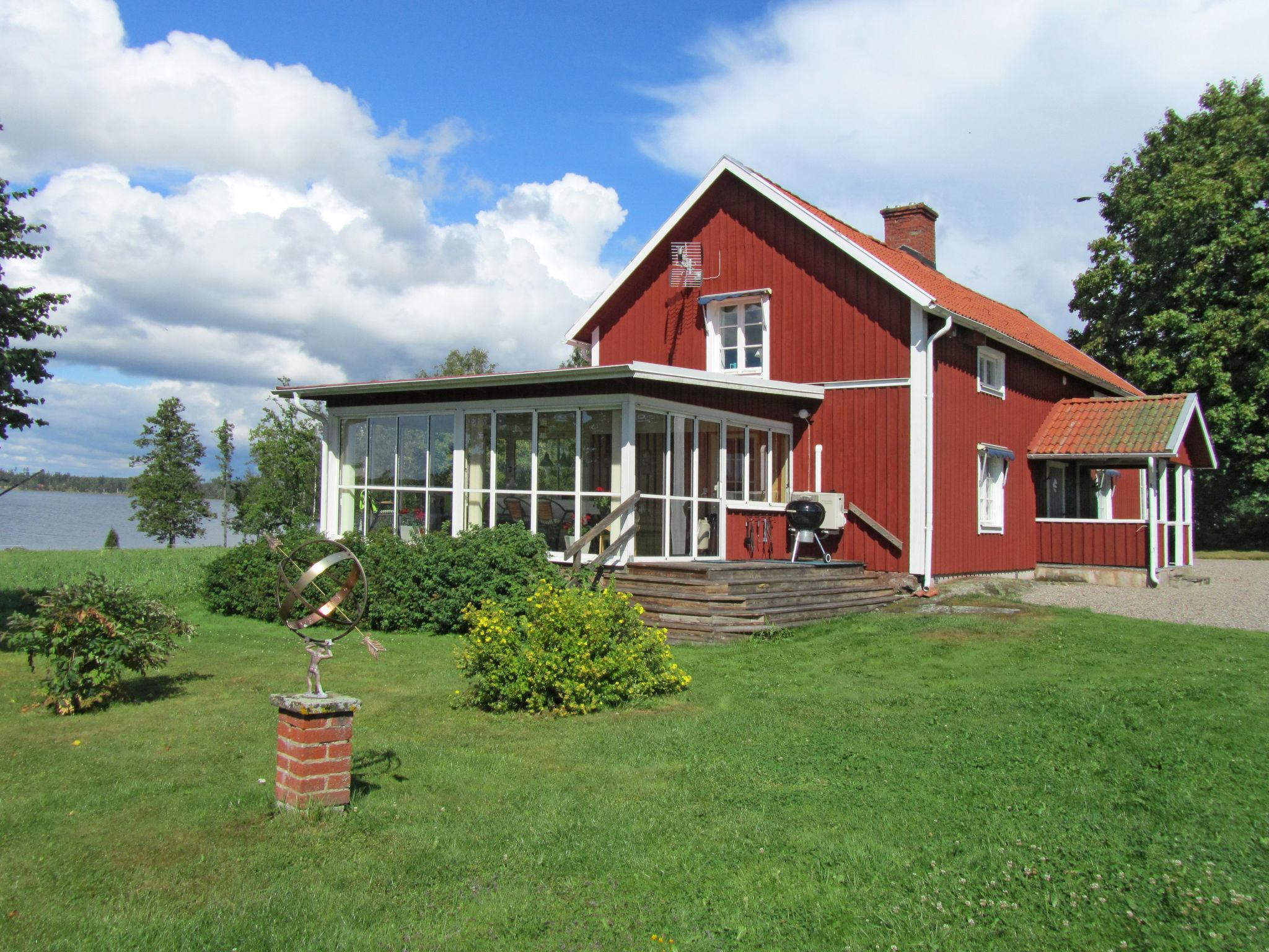 Foto 12 - Haus mit 2 Schlafzimmern in Askersund mit garten