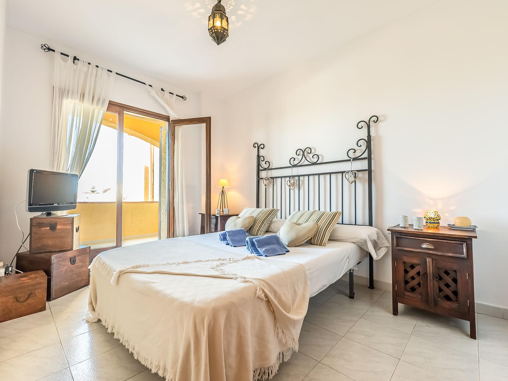 Foto 5 - Casa con 3 camere da letto a Roda de Berà con giardino e terrazza