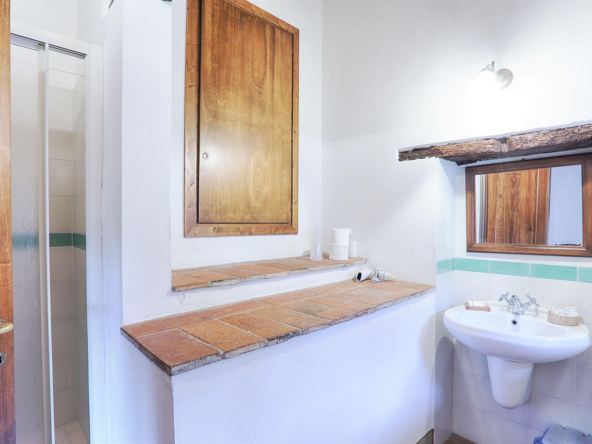 Foto 13 - Apartamento de 2 habitaciones en Bagno a Ripoli con piscina y jardín