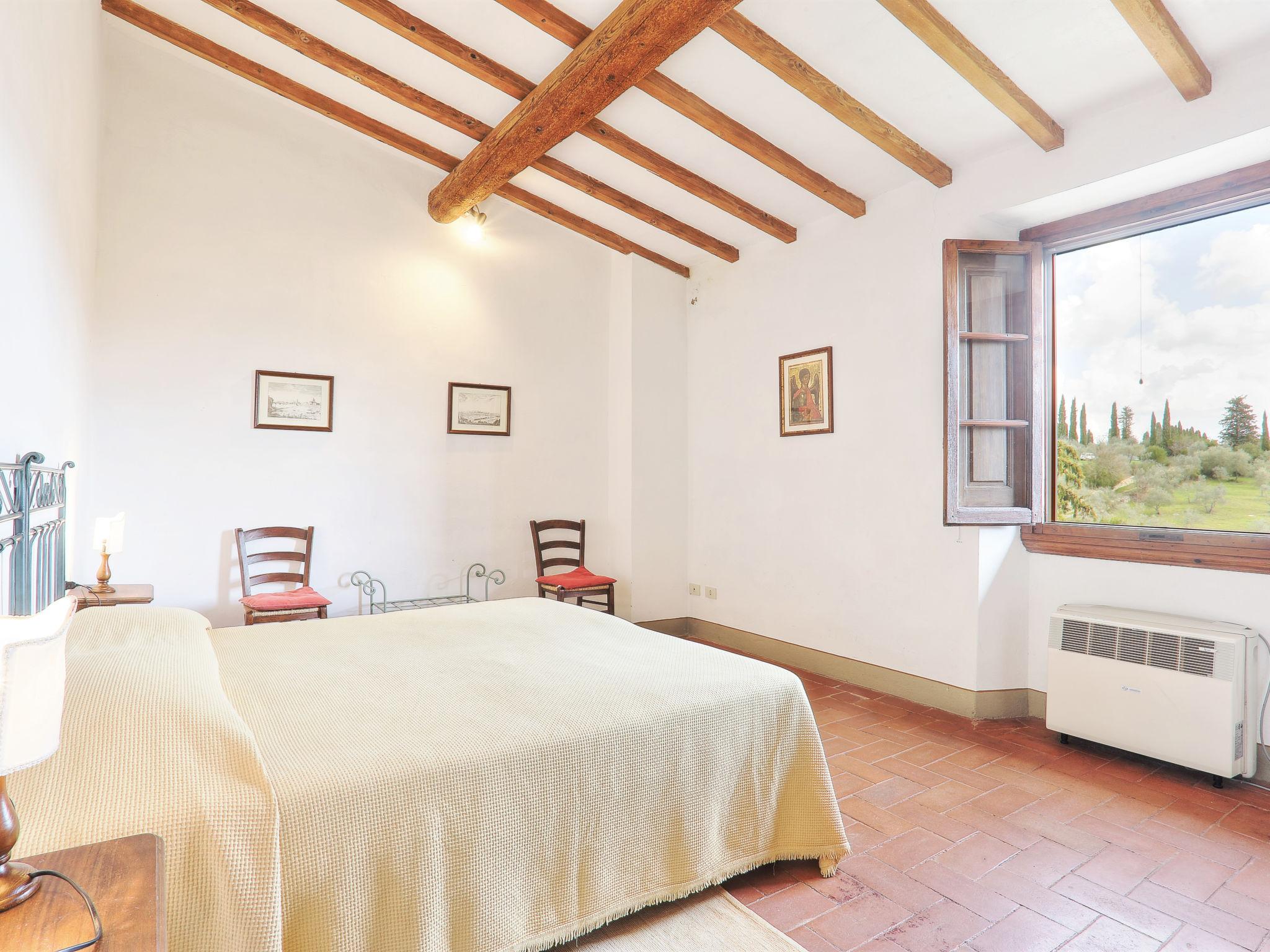 Foto 5 - Apartamento de 2 habitaciones en Bagno a Ripoli con piscina y jardín