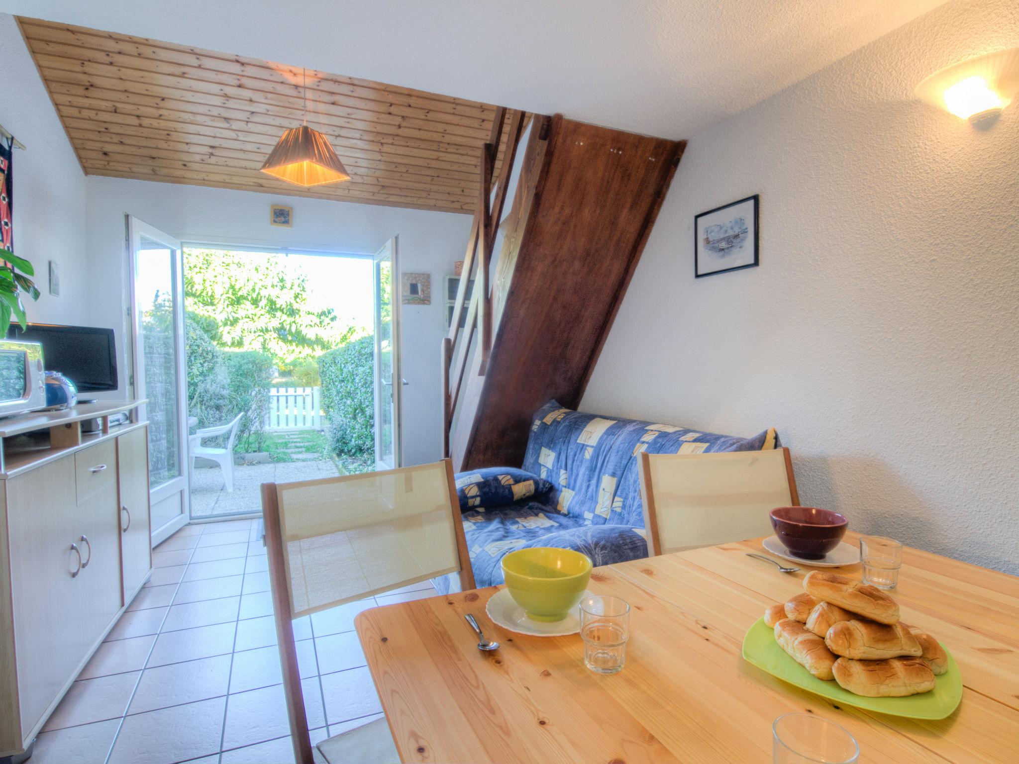 Photo 8 - Maison de 1 chambre à Vaux-sur-Mer avec piscine privée et vues à la mer