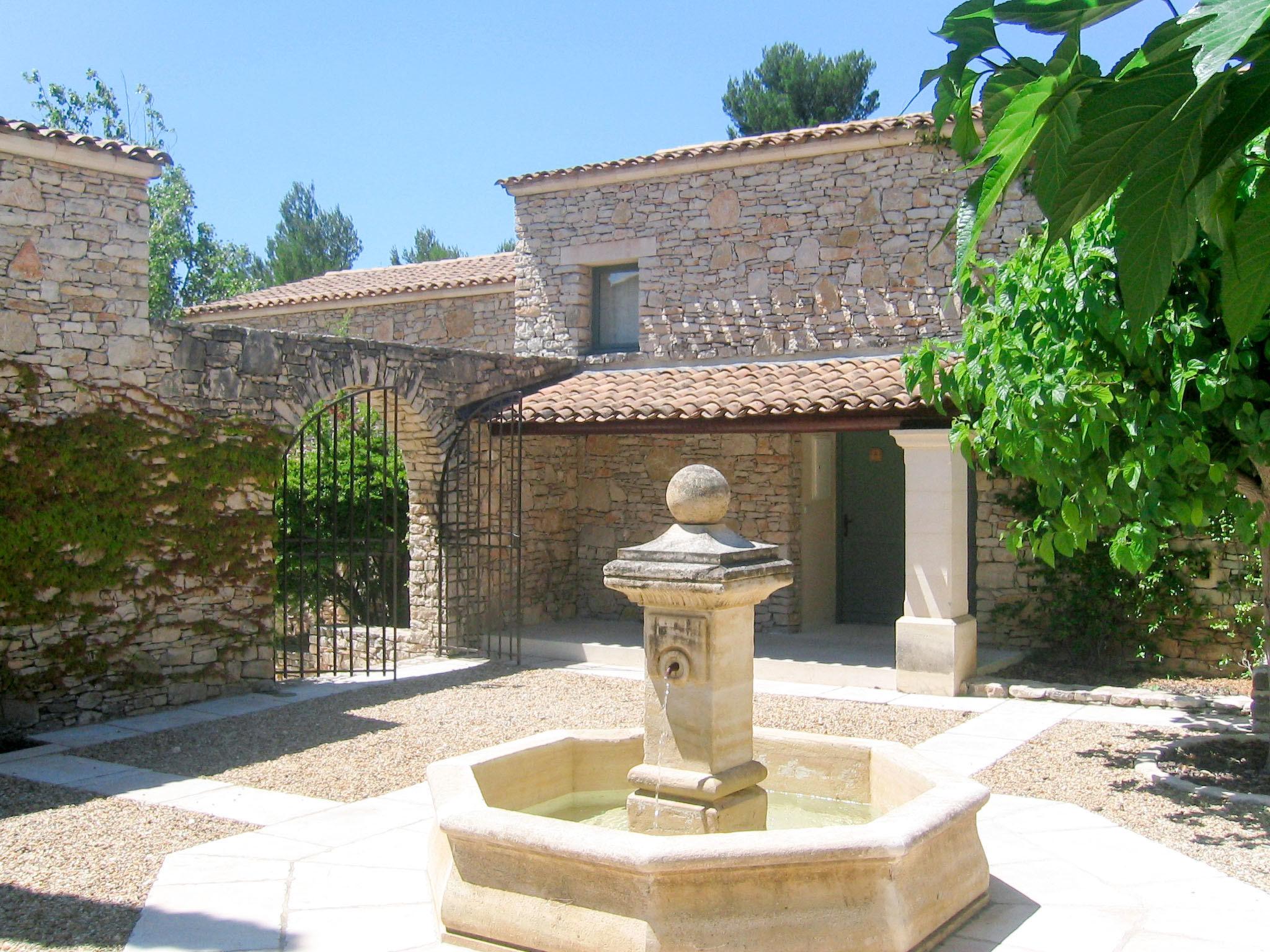 Foto 19 - Casa de 2 habitaciones en Gordes con piscina y terraza