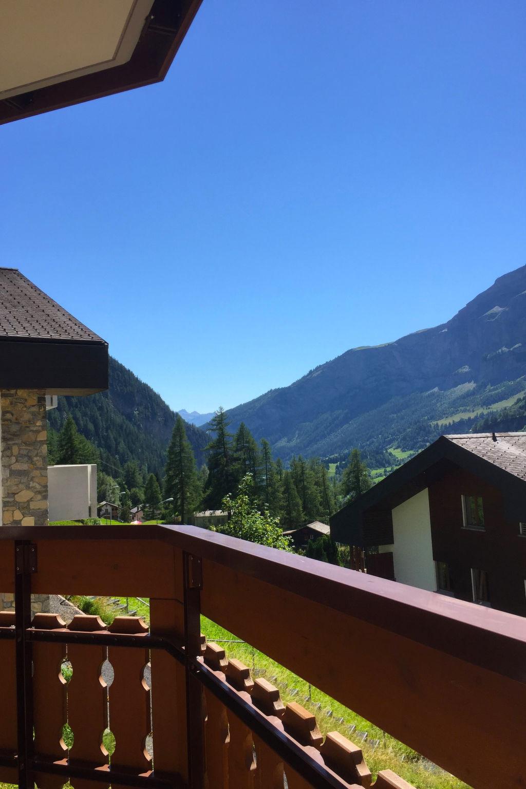 Photo 13 - Appartement de 3 chambres à Loeche-les-Bains avec sauna et vues sur la montagne