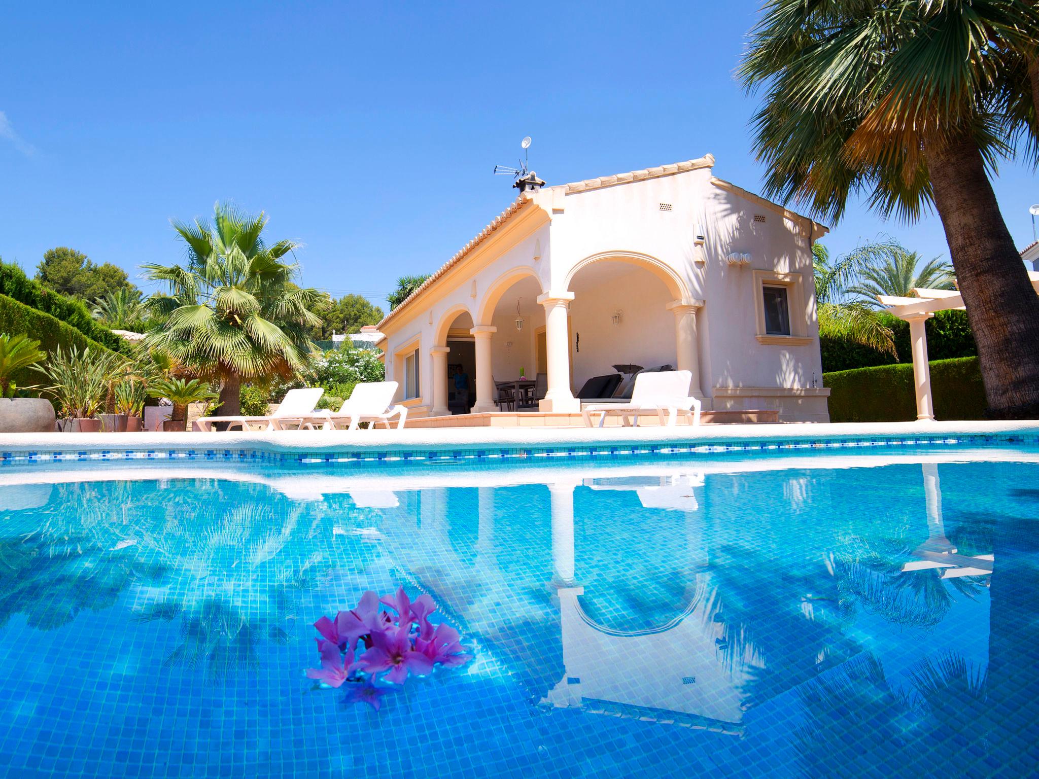 Photo 16 - 3 bedroom House in Calp with private pool and sea view