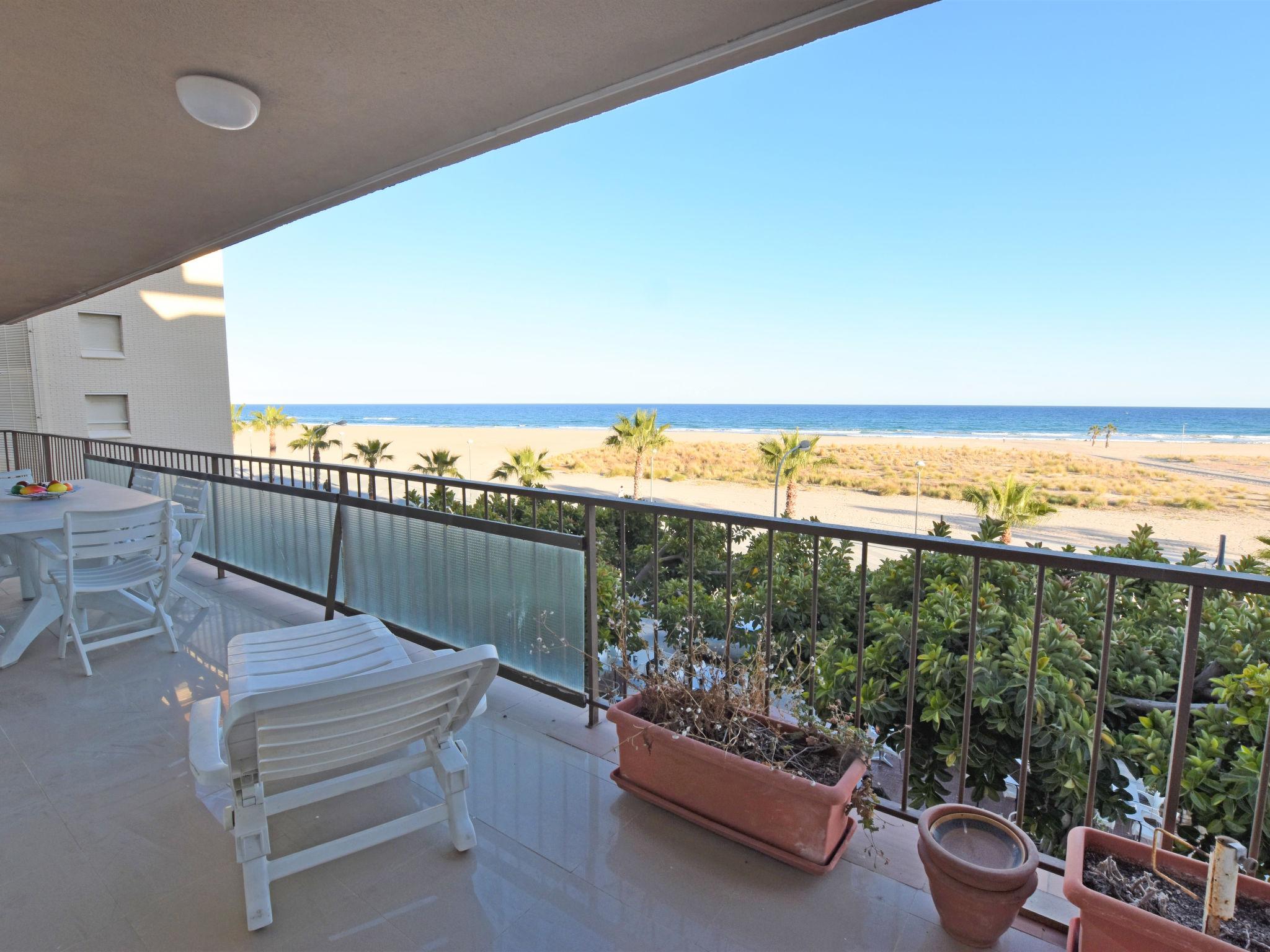 Foto 27 - Apartamento de 4 habitaciones en Torredembarra con terraza y vistas al mar