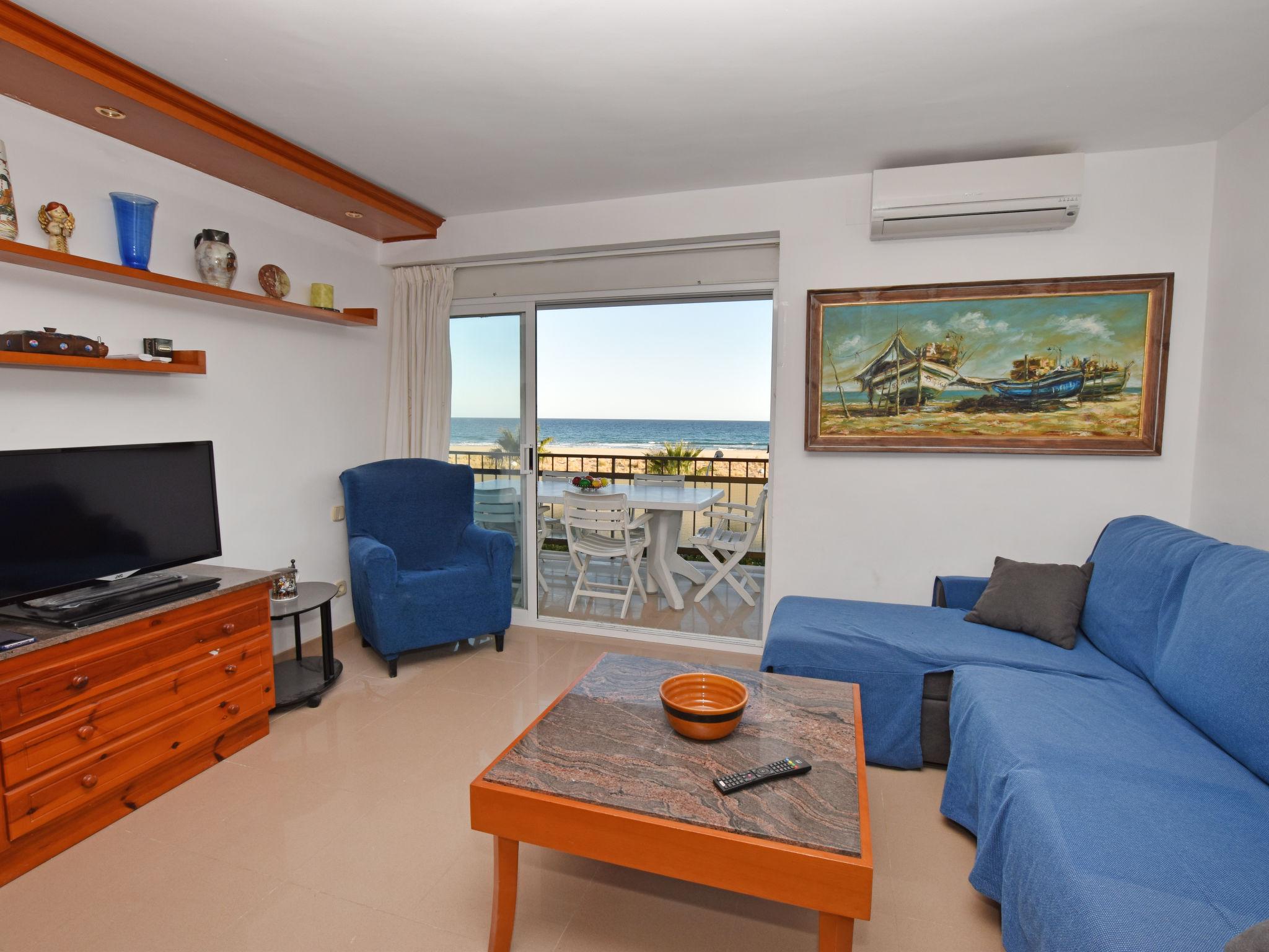 Foto 6 - Apartamento de 4 quartos em Torredembarra com terraço e vistas do mar