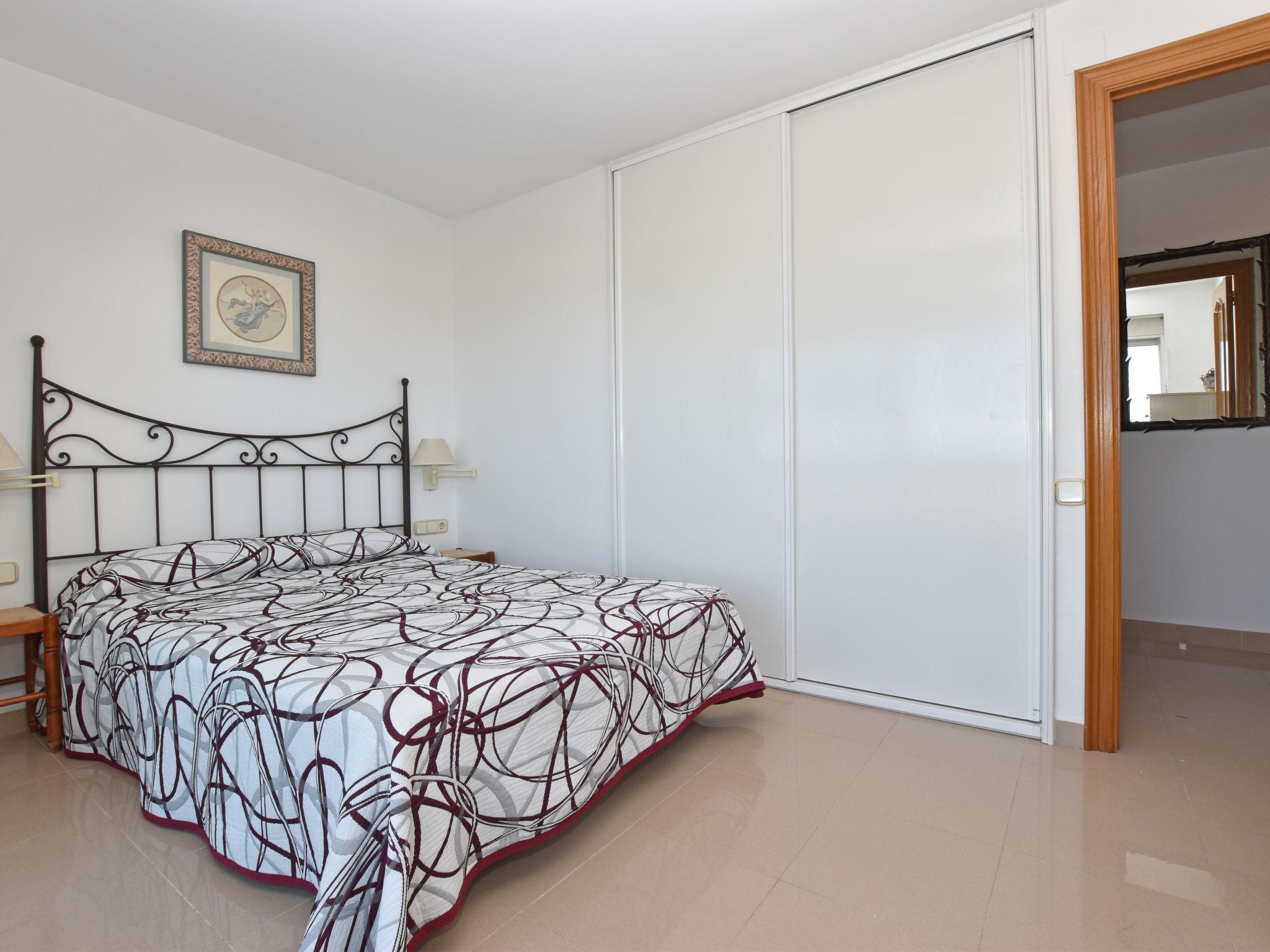 Photo 8 - Appartement de 4 chambres à Torredembarra avec terrasse et vues à la mer