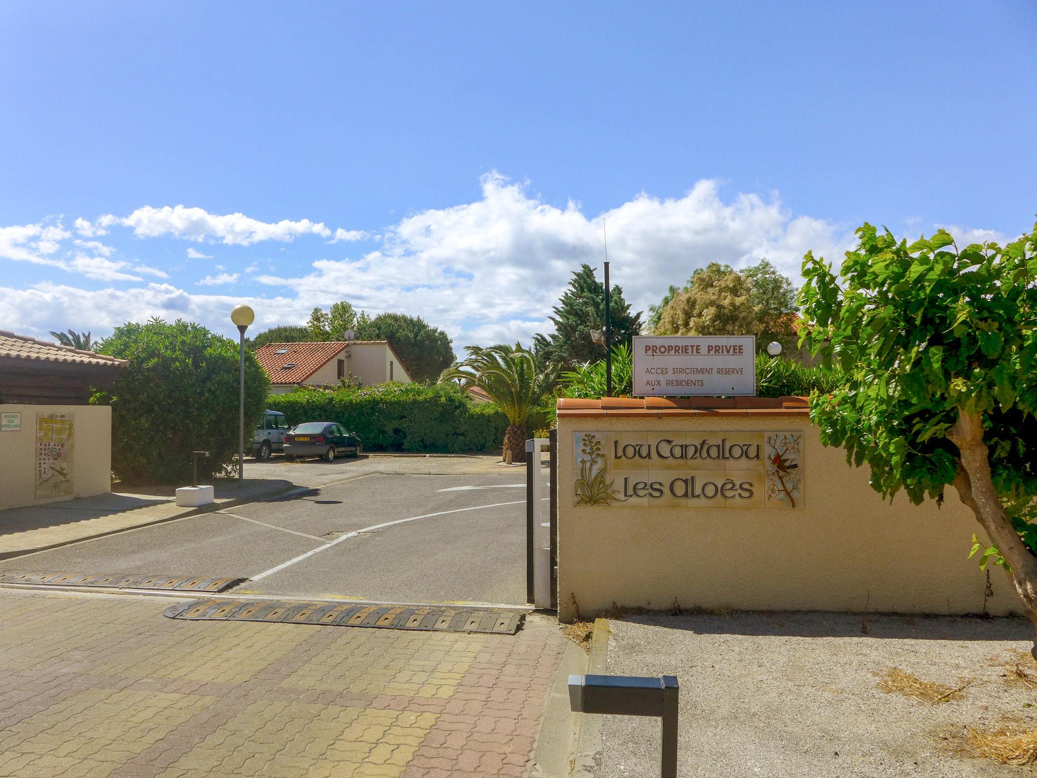 Foto 19 - Casa de 2 quartos em Sainte-Marie-la-Mer com piscina e terraço