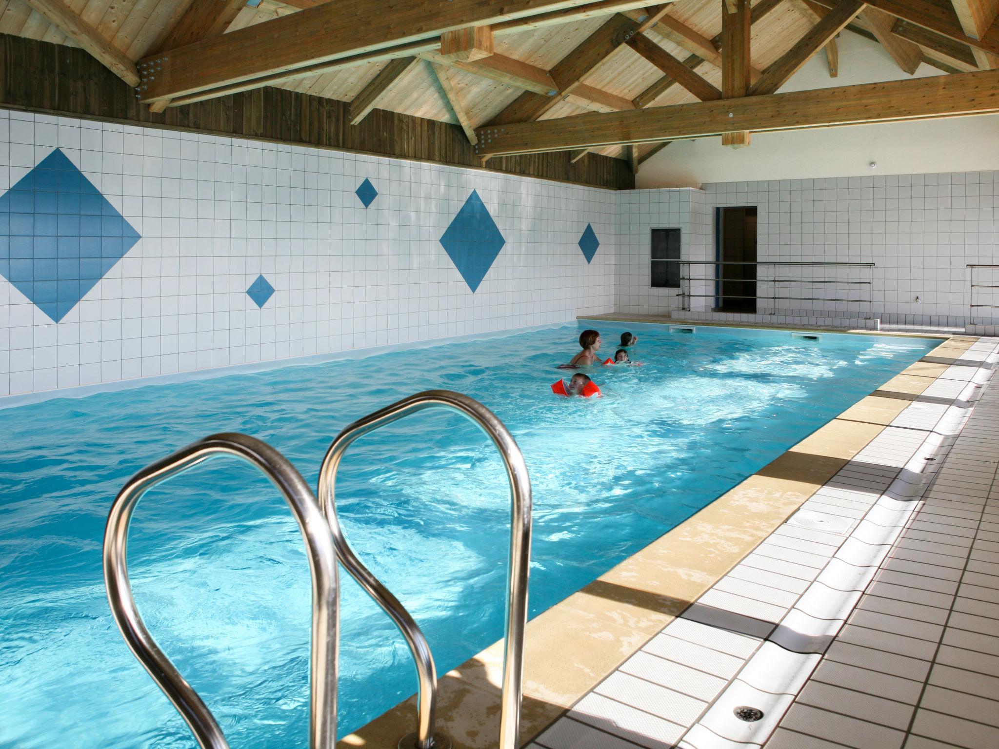 Photo 13 - Appartement de 2 chambres à Fontcouverte-la-Toussuire avec piscine et vues sur la montagne