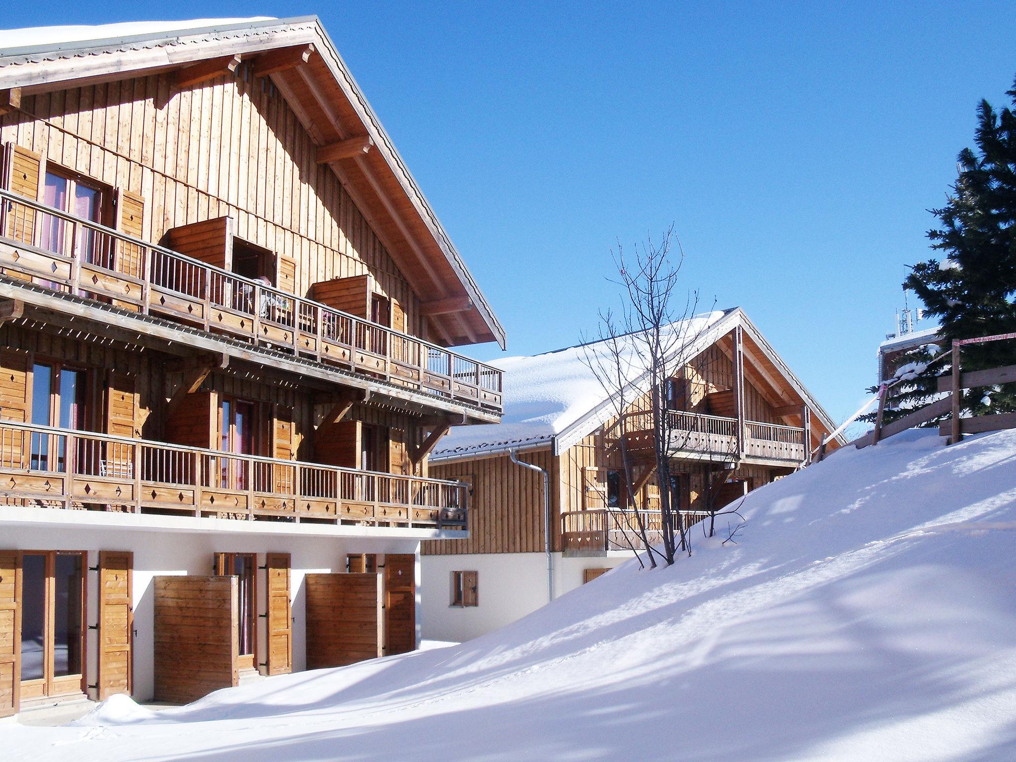 Foto 17 - Apartamento de 3 quartos em Fontcouverte-la-Toussuire com piscina e vista para a montanha