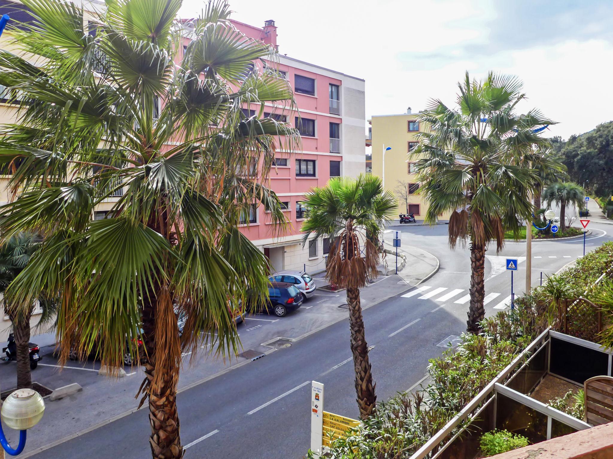 Foto 15 - Apartamento de 1 quarto em Cavalaire-sur-Mer com terraço