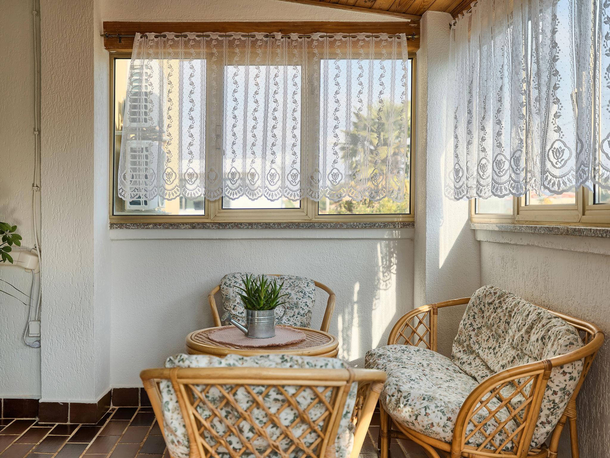 Foto 15 - Apartamento de 2 quartos em Novigrad com piscina privada e vistas do mar