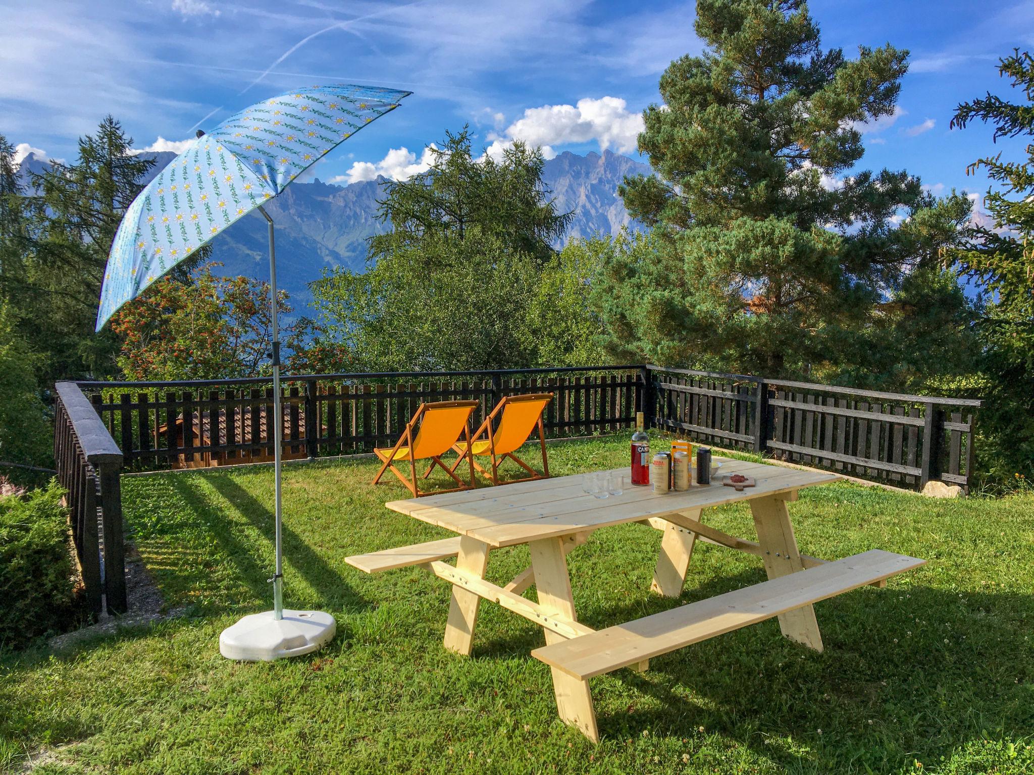 Foto 5 - Haus mit 3 Schlafzimmern in Riddes mit garten und blick auf die berge