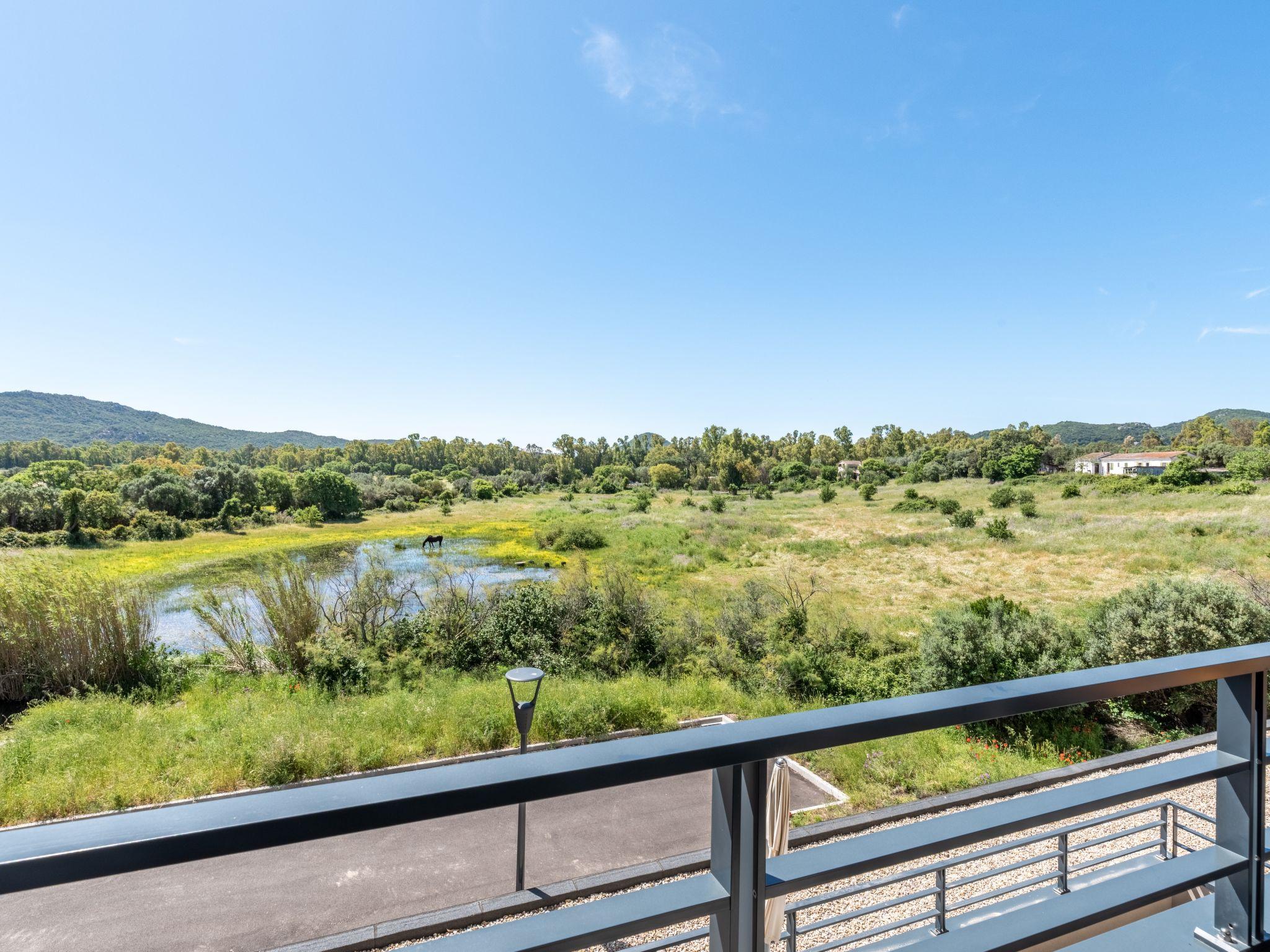 Foto 13 - Apartamento de 1 habitación en Porto-Vecchio con terraza y vistas al mar